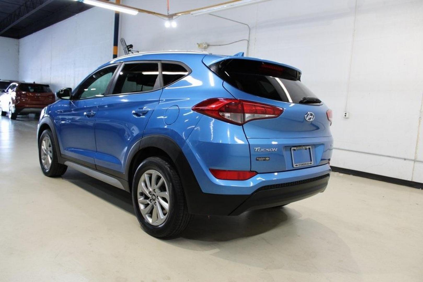 2018 Caribbean Blue /Black Hyundai Tucson SEL (KM8J3CA4XJU) with an 2.0L DOHC engine, Automatic transmission, located at 15300 Midway Rd., Addison, TX, 75001, (972) 702-0011, 32.958321, -96.838074 - Photo#3