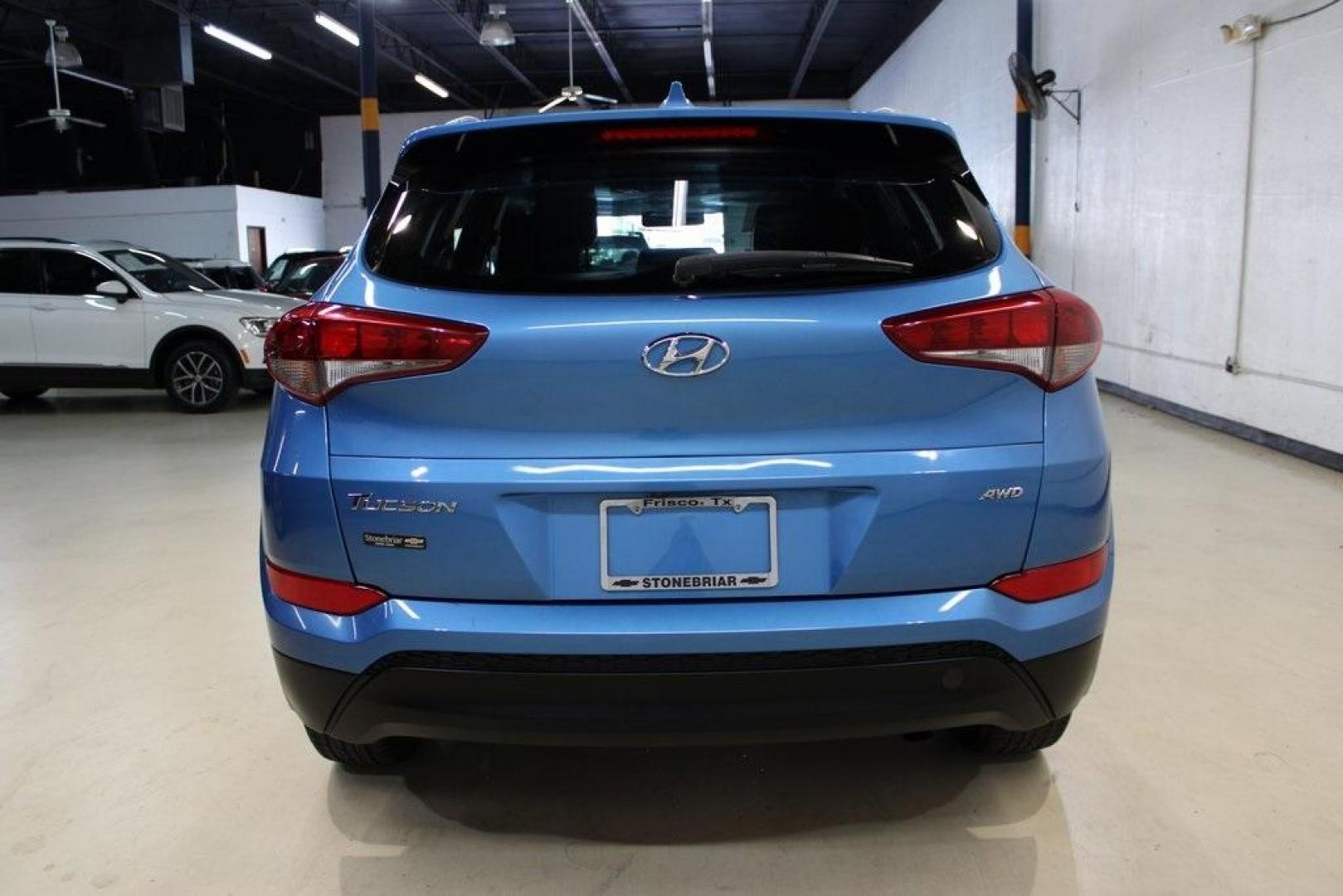 2018 Caribbean Blue /Black Hyundai Tucson SEL (KM8J3CA4XJU) with an 2.0L DOHC engine, Automatic transmission, located at 15300 Midway Rd., Addison, TX, 75001, (972) 702-0011, 32.958321, -96.838074 - Photo#7