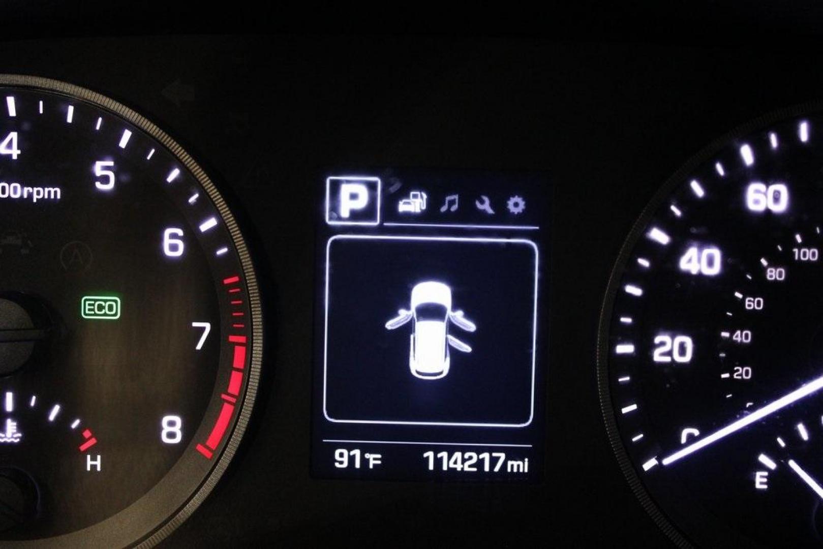 2018 Caribbean Blue /Black Hyundai Tucson SEL (KM8J3CA4XJU) with an 2.0L DOHC engine, Automatic transmission, located at 15300 Midway Rd., Addison, TX, 75001, (972) 702-0011, 32.958321, -96.838074 - Photo#21