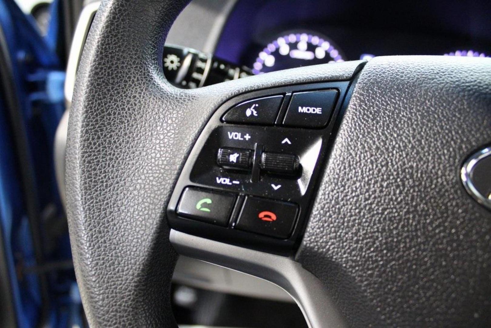 2018 Caribbean Blue /Black Hyundai Tucson SEL (KM8J3CA4XJU) with an 2.0L DOHC engine, Automatic transmission, located at 15300 Midway Rd., Addison, TX, 75001, (972) 702-0011, 32.958321, -96.838074 - Photo#24