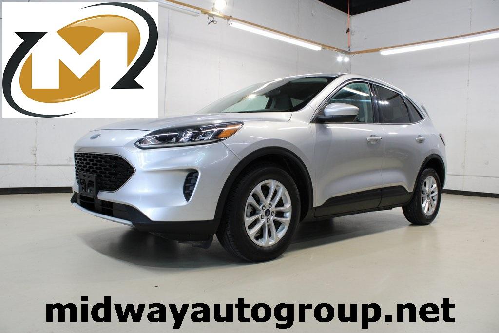 photo of 2020 Ford Escape SE