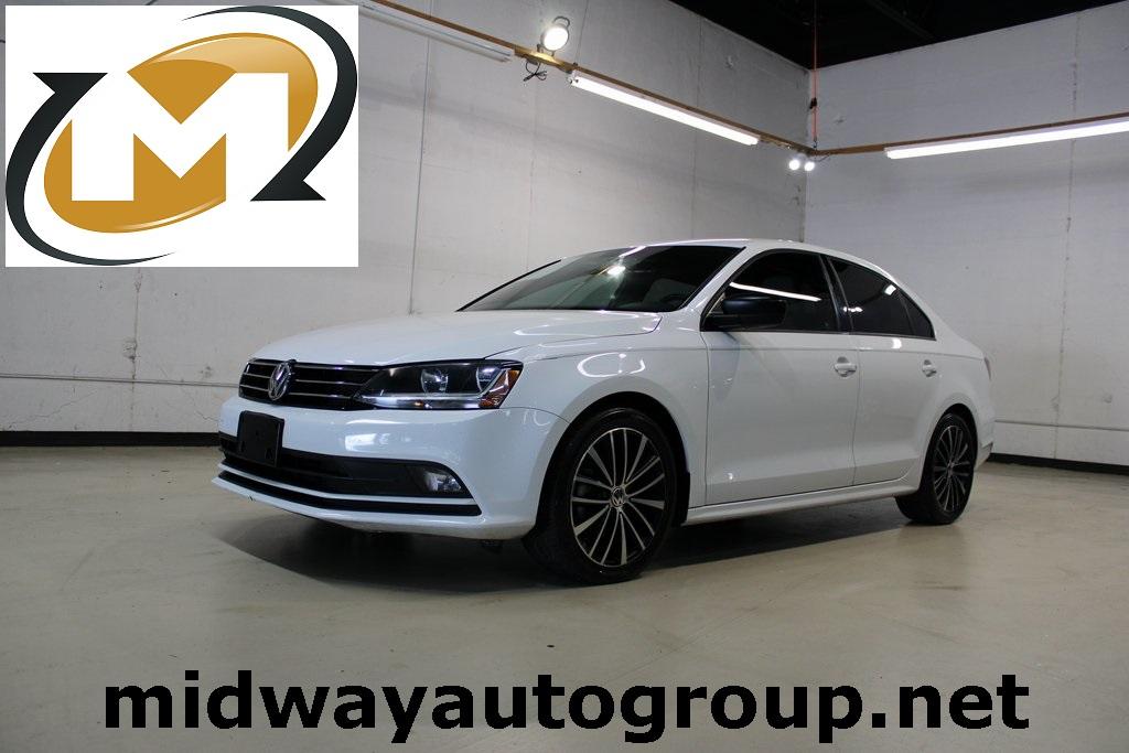 photo of 2017 Volkswagen Jetta 1.8T Sport