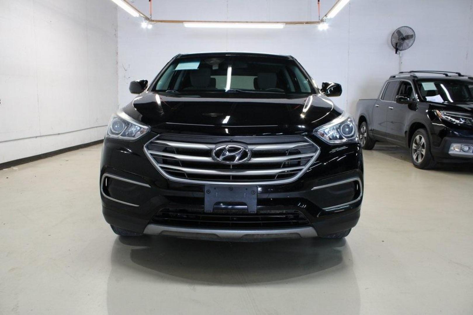 2018 Twilight Black /Gray Hyundai Santa Fe Sport 2.4 Base (5XYZT3LBXJG) with an 2.4L I4 DGI DOHC 16V engine, Automatic transmission, located at 15300 Midway Rd., Addison, TX, 75001, (972) 702-0011, 32.958321, -96.838074 - Photo#5