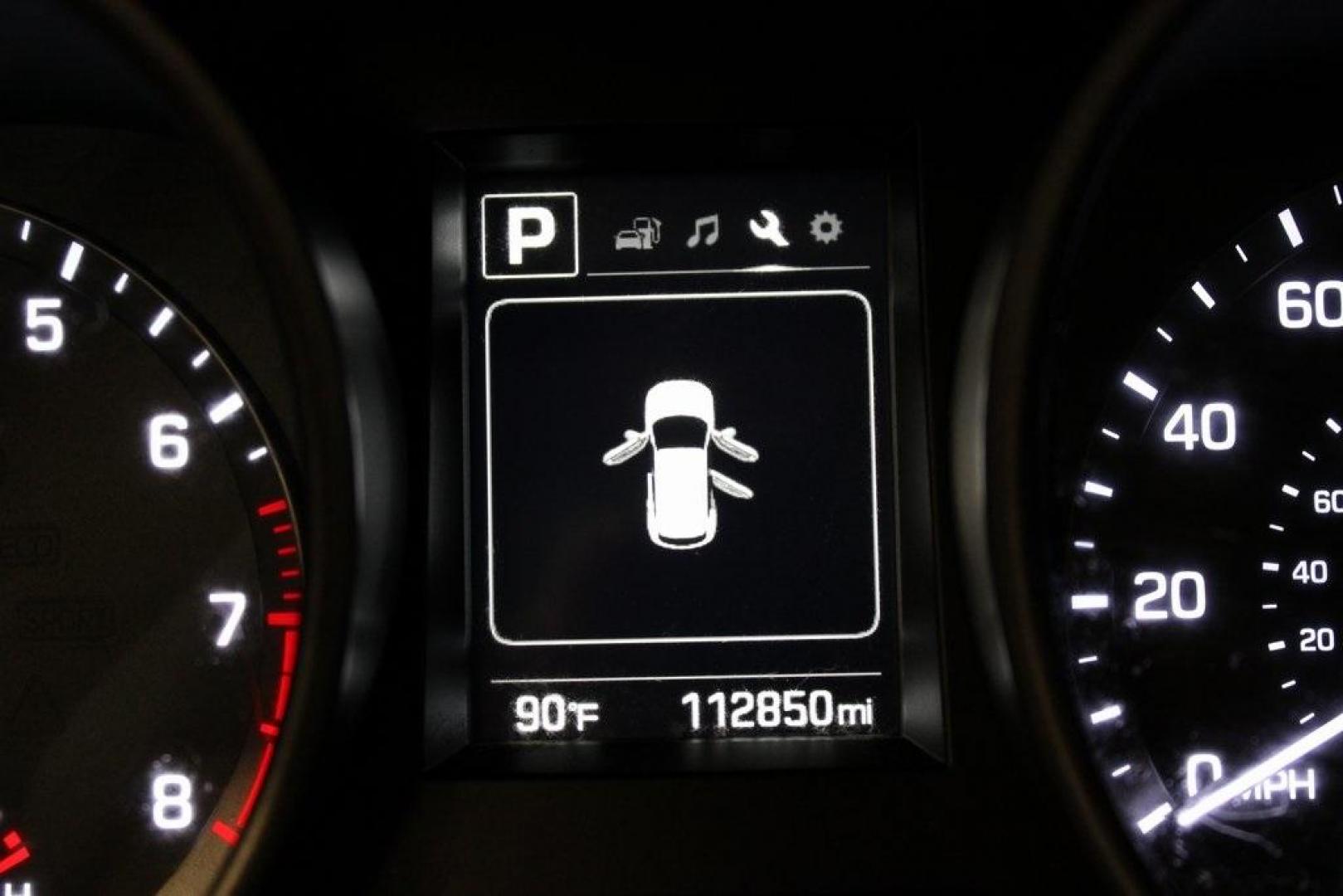 2018 Twilight Black /Gray Hyundai Santa Fe Sport 2.4 Base (5XYZT3LBXJG) with an 2.4L I4 DGI DOHC 16V engine, Automatic transmission, located at 15300 Midway Rd., Addison, TX, 75001, (972) 702-0011, 32.958321, -96.838074 - Photo#21