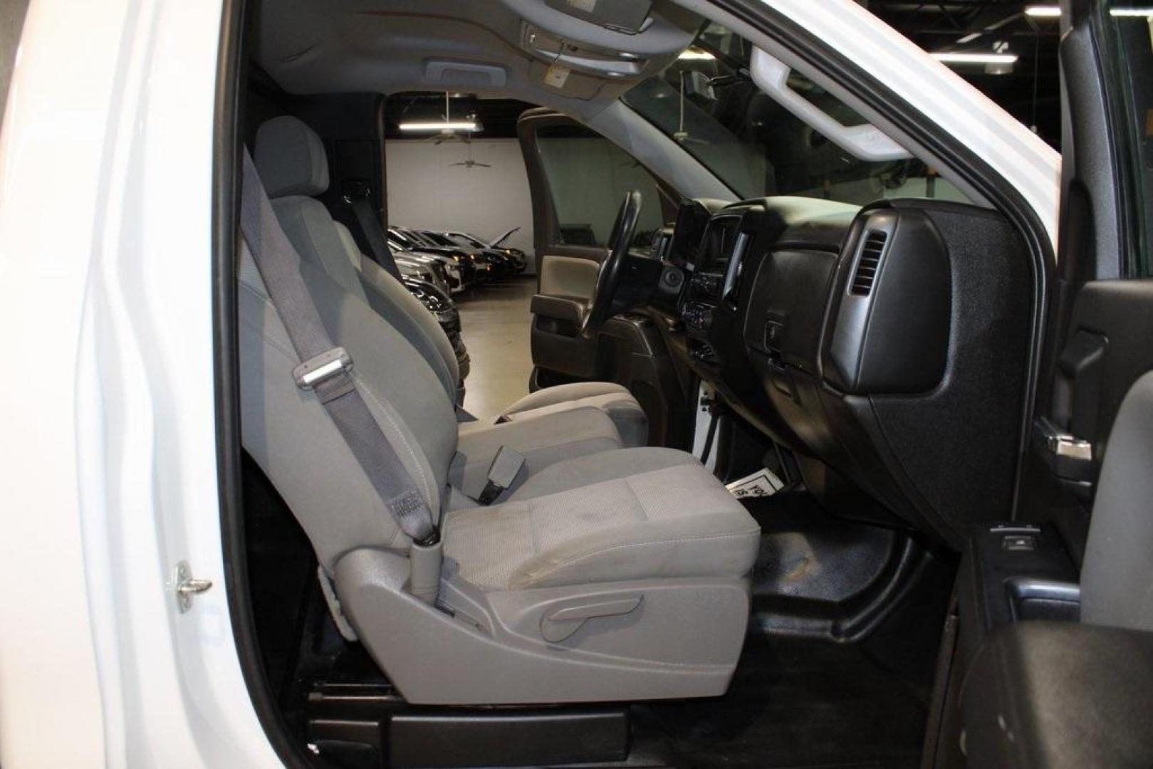2017 Summit White /Dark Ash Seats With Jet Black Interior Accents GMC Sierra 1500 Base (1GTN1LEC8HZ) with an EcoTec3 5.3L V8 engine, Automatic transmission, located at 15300 Midway Rd., Addison, TX, 75001, (972) 702-0011, 32.958321, -96.838074 - Photo#10