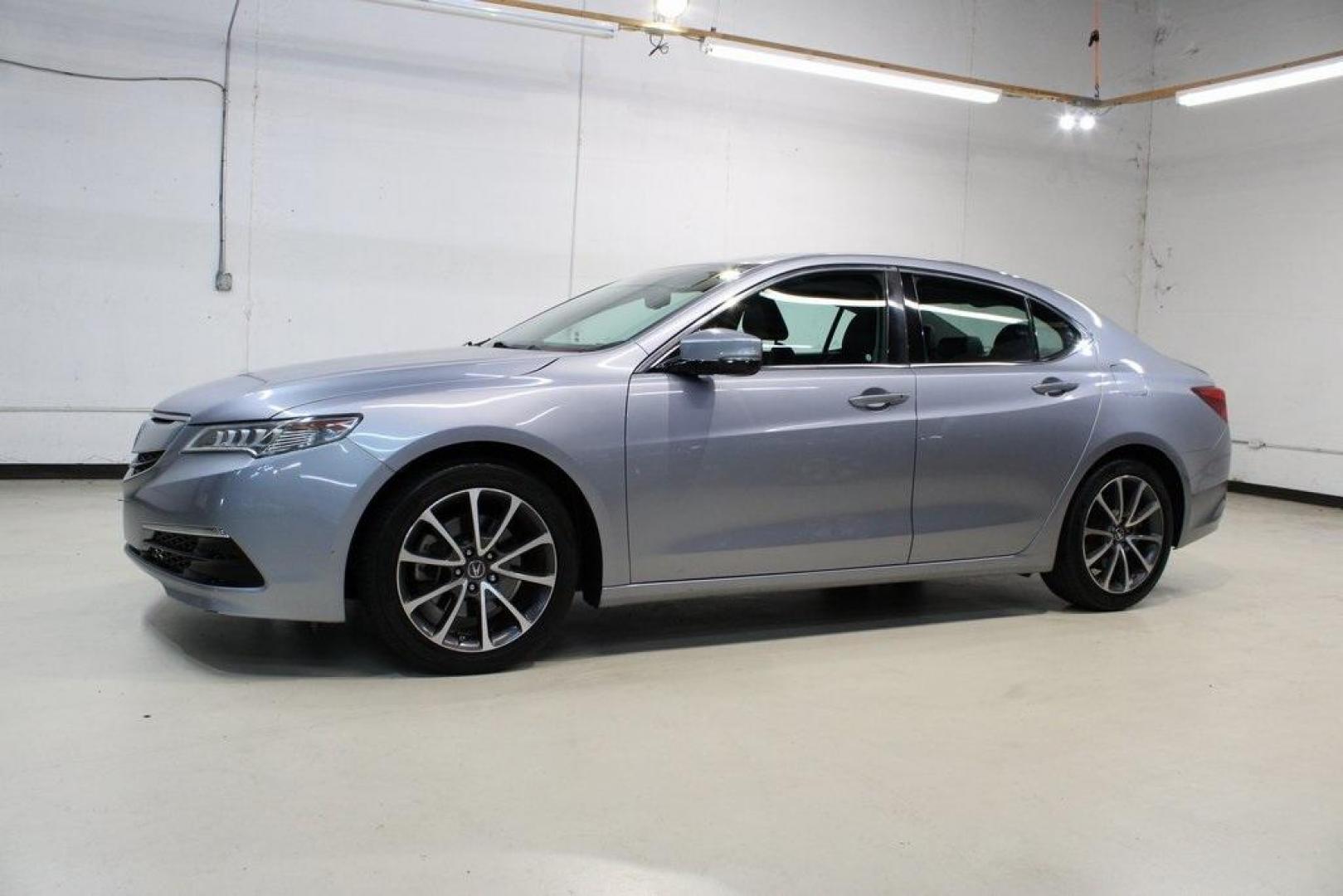 2015 Fathom Blue Pearl /Ebony Acura TLX V6 (19UUB2F37FA) with an 3.5L V6 SOHC VTEC 24V engine, Automatic transmission, located at 15300 Midway Rd., Addison, TX, 75001, (972) 702-0011, 32.958321, -96.838074 - Photo#4