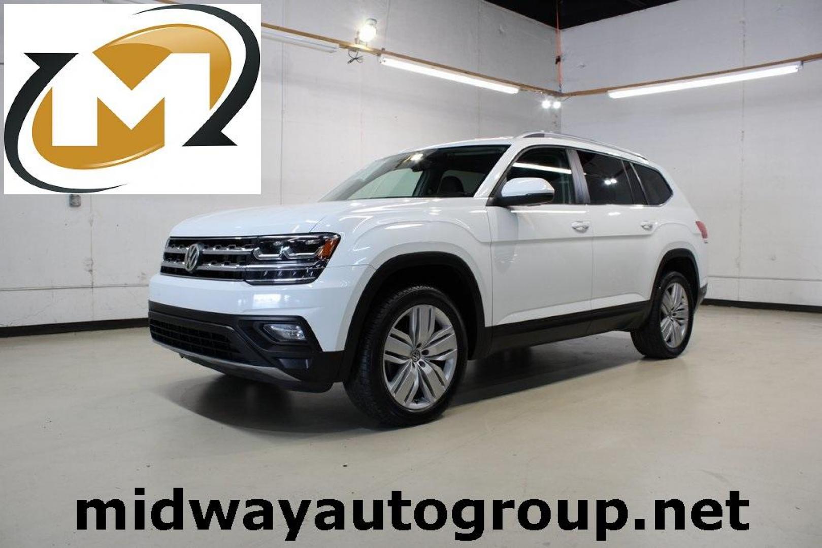 2019 Pure White /Titan Black Volkswagen Atlas 3.6L V6 SE (1V2WR2CA6KC) with an 3.6L VR6 engine, Automatic transmission, located at 15300 Midway Rd., Addison, TX, 75001, (972) 702-0011, 32.958321, -96.838074 - Photo#0
