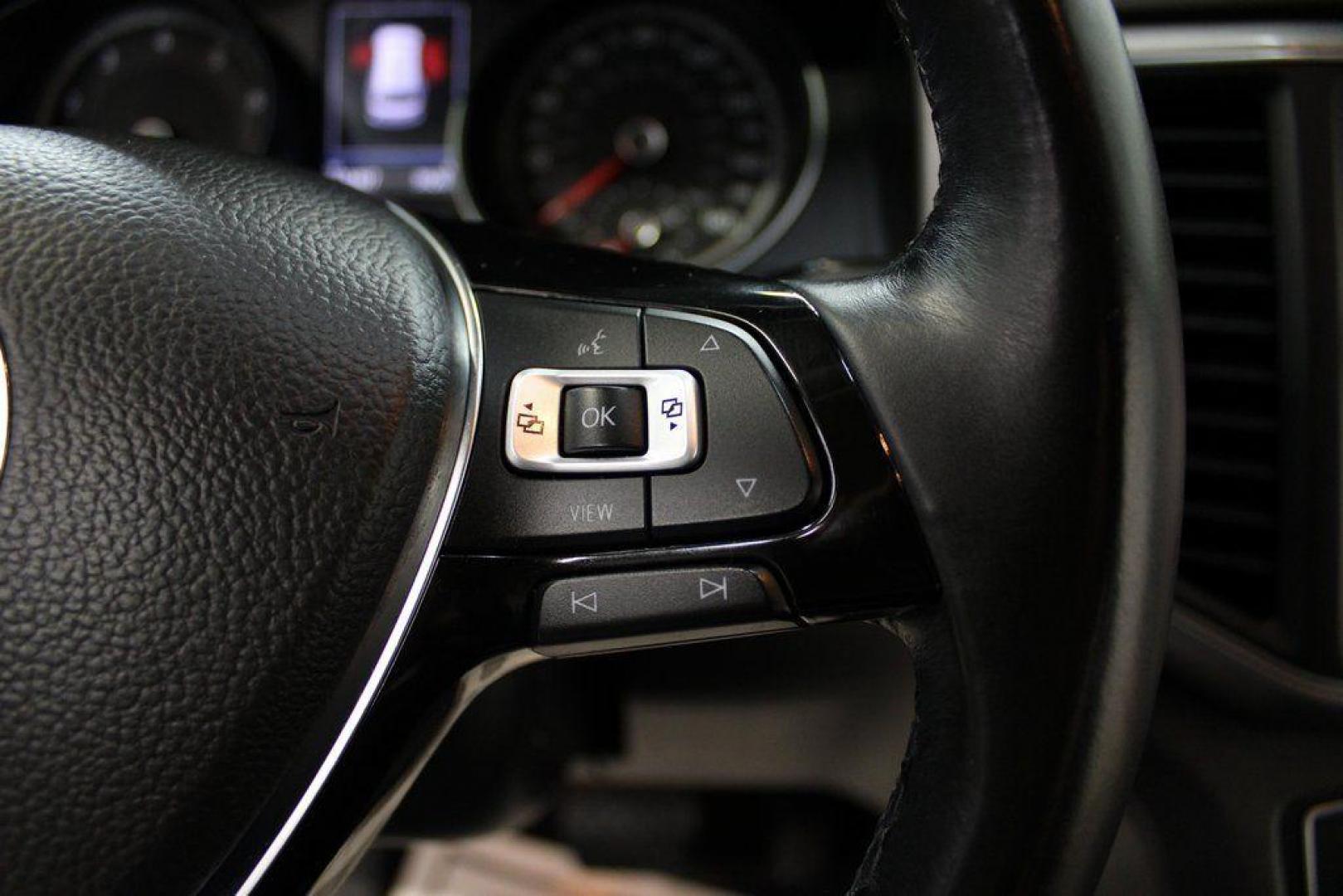 2019 Pure White /Titan Black Volkswagen Atlas 3.6L V6 SE (1V2WR2CA6KC) with an 3.6L VR6 engine, Automatic transmission, located at 15300 Midway Rd., Addison, TX, 75001, (972) 702-0011, 32.958321, -96.838074 - 2019 Volkswagen Atlas SE 4MOTION<br><br>Now Available at Midway Auto Group Addison, Texas<br><br>Spacious, powerful, and family-ready, the 2019 Volkswagen Atlas SE 4MOTION delivers three-row versatility with the confidence of Volkswagens all-wheel-drive system. With its roomy cabin, refined ride qu - Photo#23