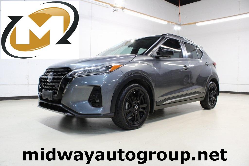 photo of 2022 Nissan Kicks SR