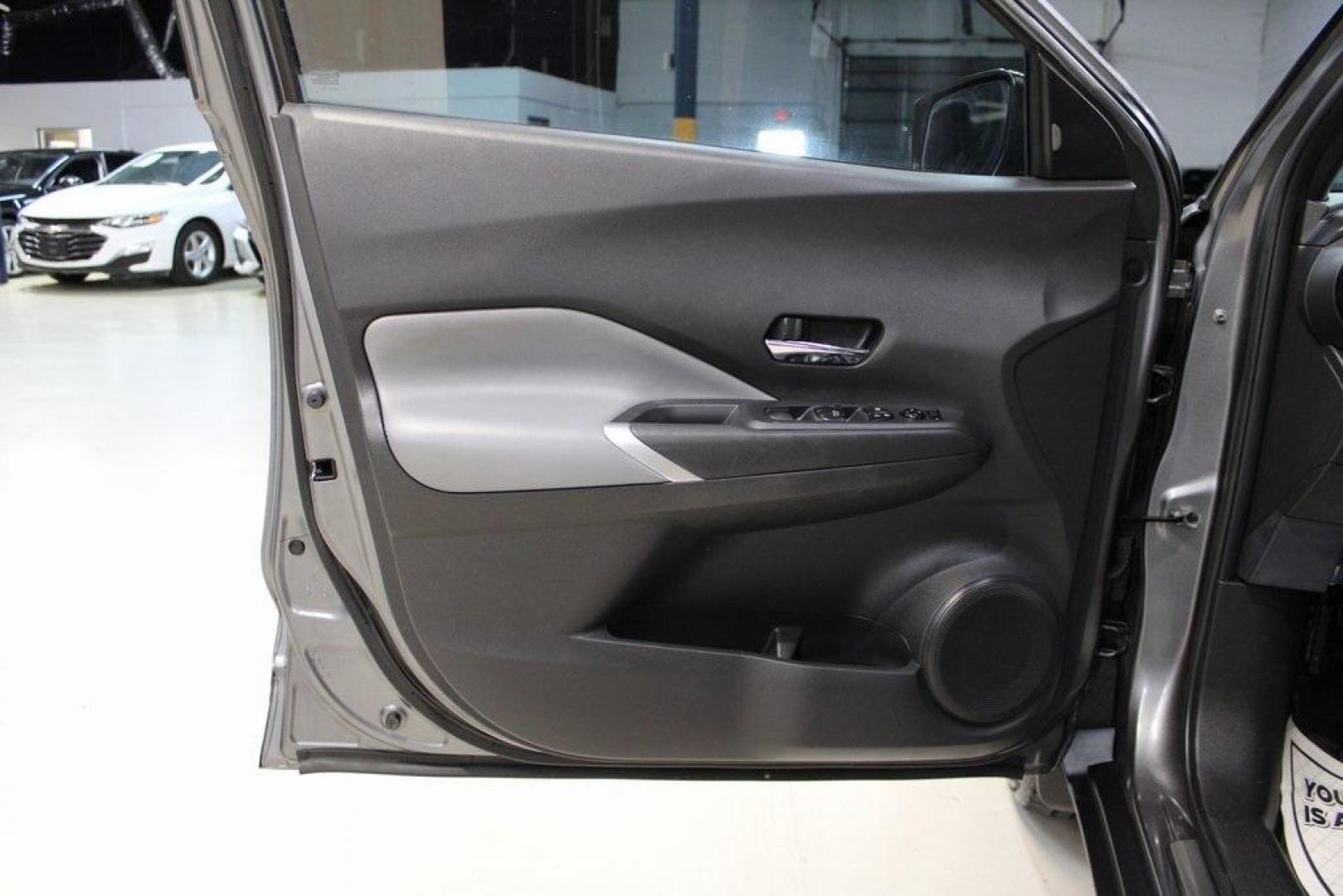 2022 Gun Metallic /Black Nissan Kicks SR (3N1CP5DV9NL) with an 1.6L 4-Cylinder DOHC 16V engine, CVT transmission, located at 15300 Midway Rd., Addison, TX, 75001, (972) 702-0011, 32.958321, -96.838074 - Photo#24