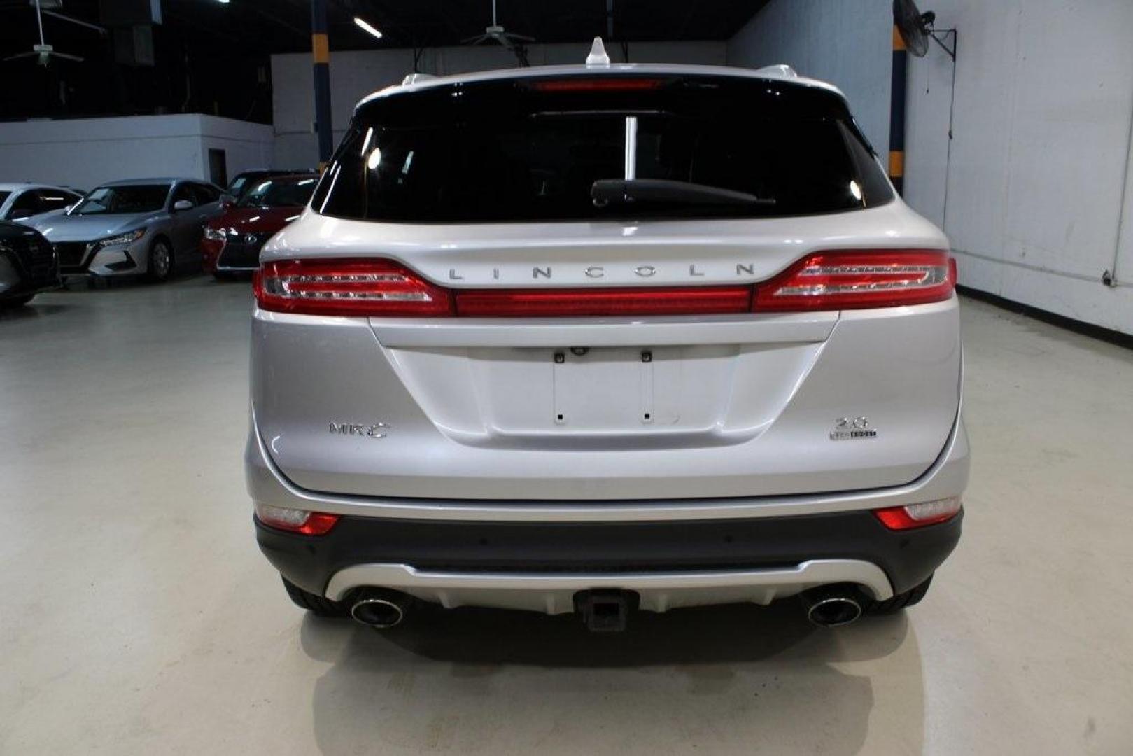 2015 Ingot Silver /Ebony Lincoln MKC Base (5LMCJ1A91FU) with an EcoBoost 2.0L I4 GTDi DOHC Turbocharged VCT engine, Automatic transmission, located at 15300 Midway Rd., Addison, TX, 75001, (972) 702-0011, 32.958321, -96.838074 - Photo#6