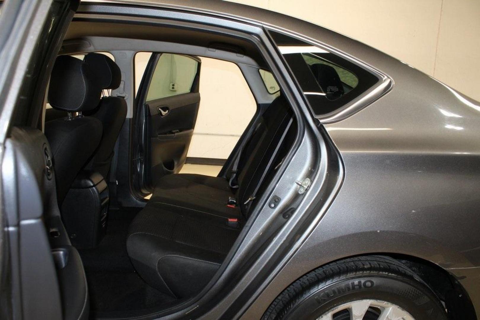 2019 Gun Metallic /Charcoal Nissan Sentra S (3N1AB7AP3KY) with an 1.8L 4-Cylinder DOHC 16V engine, CVT transmission, located at 15300 Midway Rd., Addison, TX, 75001, (972) 702-0011, 32.958321, -96.838074 - Photo#15