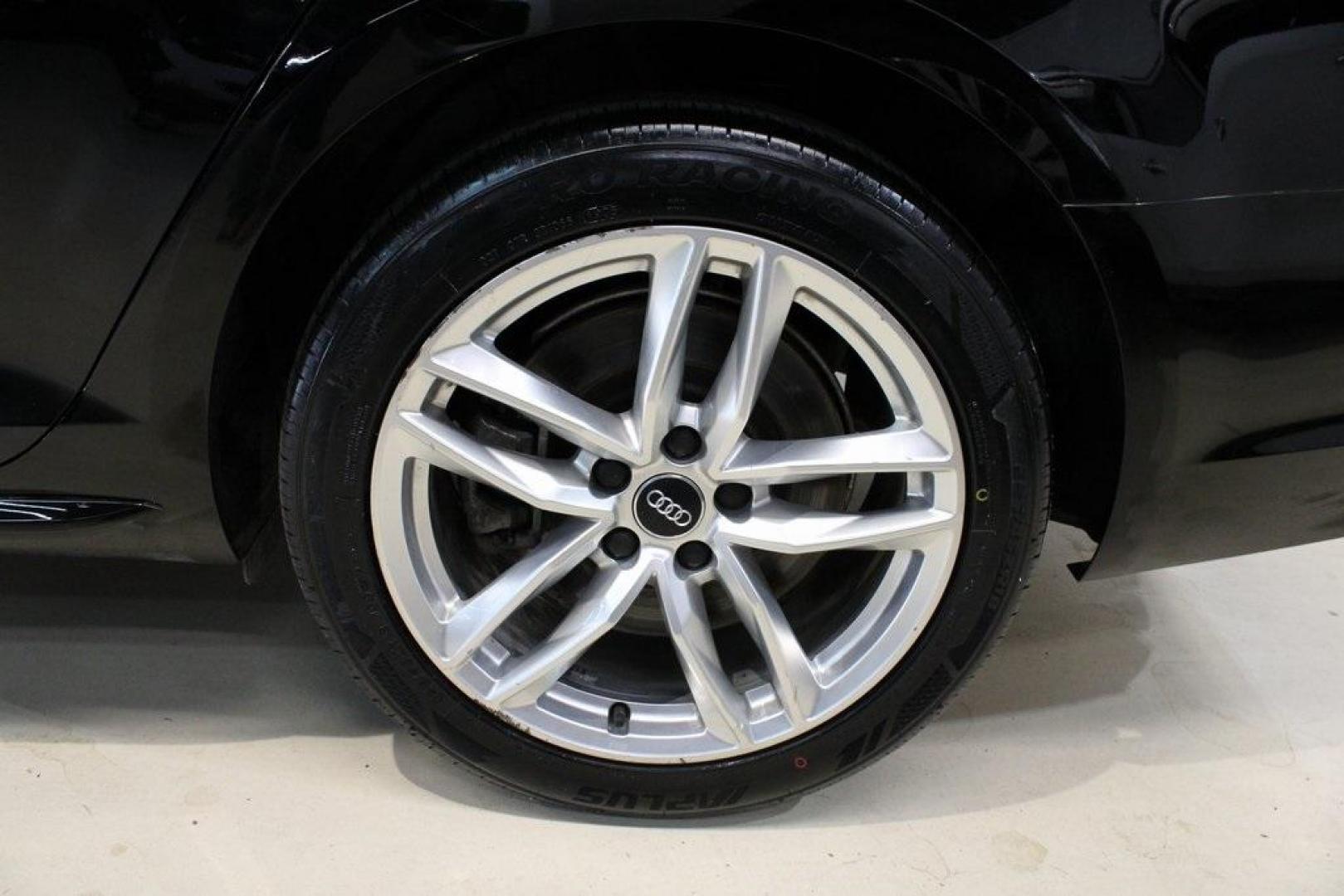 2017 Brilliant Black /Black Audi A4 2.0T (WAUDNAF41HN) with an 2.0L I4 TFSI DOHC engine, Automatic transmission, located at 15300 Midway Rd., Addison, TX, 75001, (972) 702-0011, 32.958321, -96.838074 - Photo#7