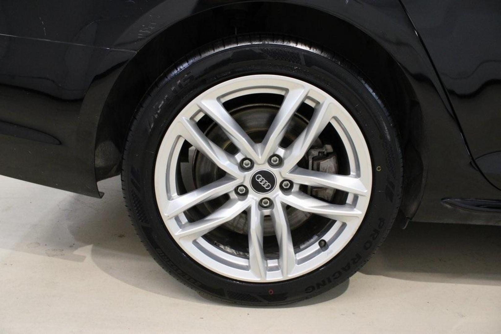 2017 Brilliant Black /Black Audi A4 2.0T (WAUDNAF41HN) with an 2.0L I4 TFSI DOHC engine, Automatic transmission, located at 15300 Midway Rd., Addison, TX, 75001, (972) 702-0011, 32.958321, -96.838074 - Photo#8