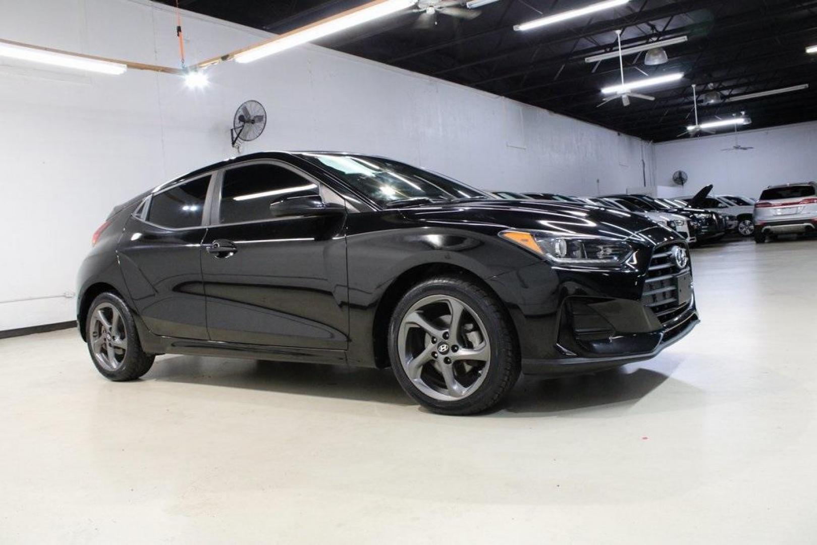 2019 Ultra Black Pearl /Black Hyundai Veloster 2.0 (KMHTG6AF1KU) with an 2.0L 4-Cylinder MPI DOHC engine, Automatic transmission, located at 15300 Midway Rd., Addison, TX, 75001, (972) 702-0011, 32.958321, -96.838074 - Photo#7