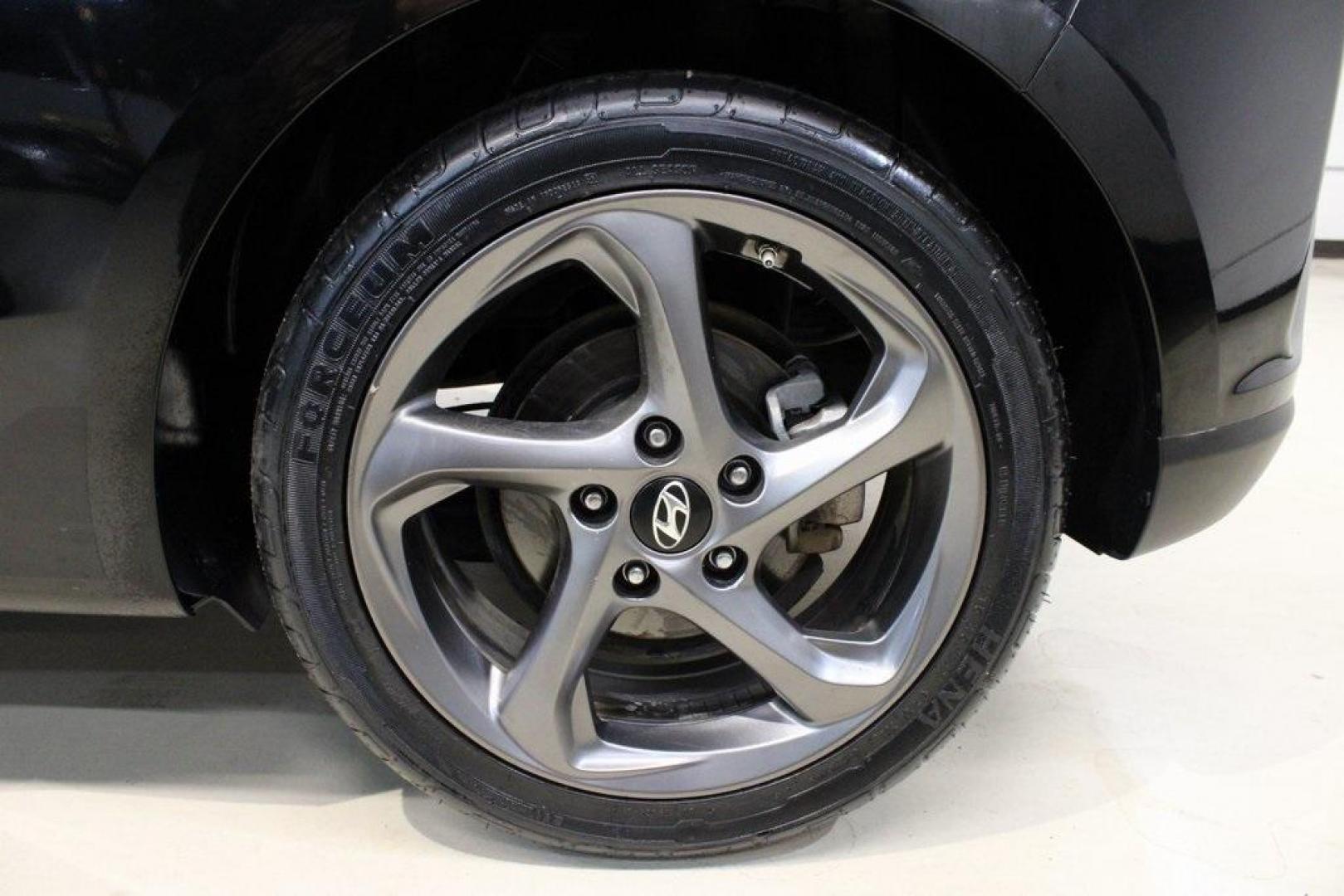 2019 Ultra Black Pearl /Black Hyundai Veloster 2.0 (KMHTG6AF1KU) with an 2.0L 4-Cylinder MPI DOHC engine, Automatic transmission, located at 15300 Midway Rd., Addison, TX, 75001, (972) 702-0011, 32.958321, -96.838074 - Photo#10