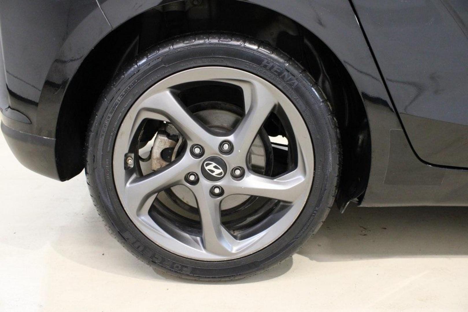 2019 Ultra Black Pearl /Black Hyundai Veloster 2.0 (KMHTG6AF1KU) with an 2.0L 4-Cylinder MPI DOHC engine, Automatic transmission, located at 15300 Midway Rd., Addison, TX, 75001, (972) 702-0011, 32.958321, -96.838074 - Photo#11