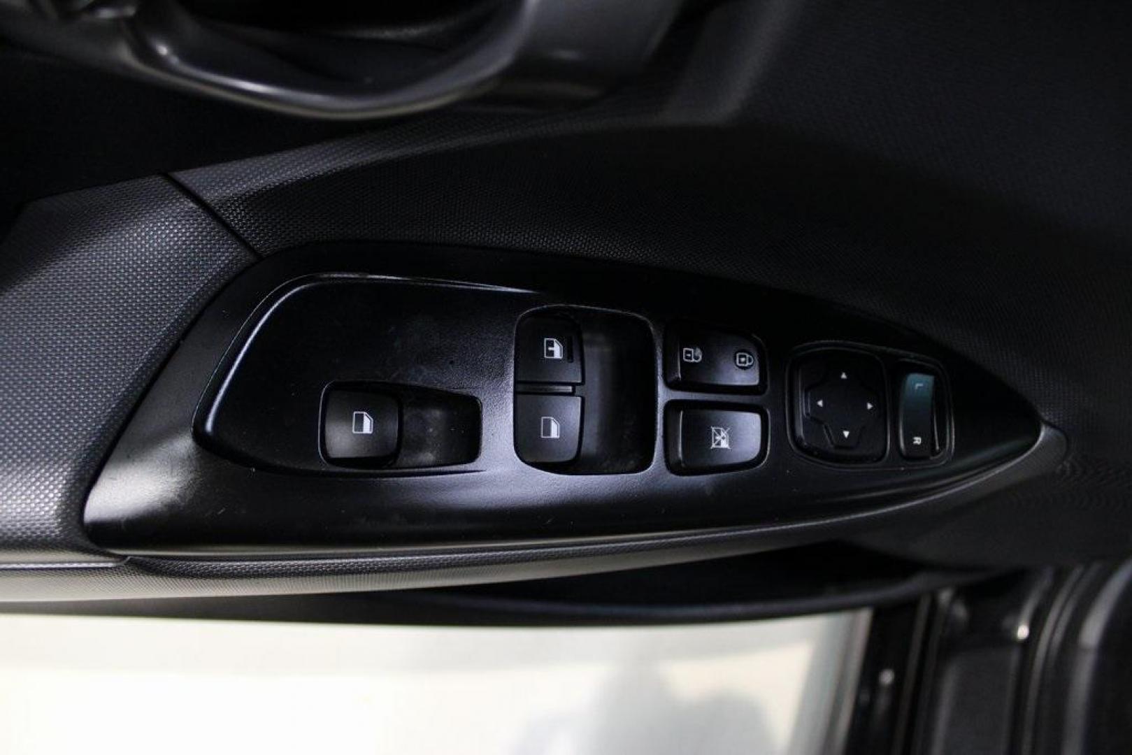 2019 Ultra Black Pearl /Black Hyundai Veloster 2.0 (KMHTG6AF1KU) with an 2.0L 4-Cylinder MPI DOHC engine, Automatic transmission, located at 15300 Midway Rd., Addison, TX, 75001, (972) 702-0011, 32.958321, -96.838074 - Photo#26