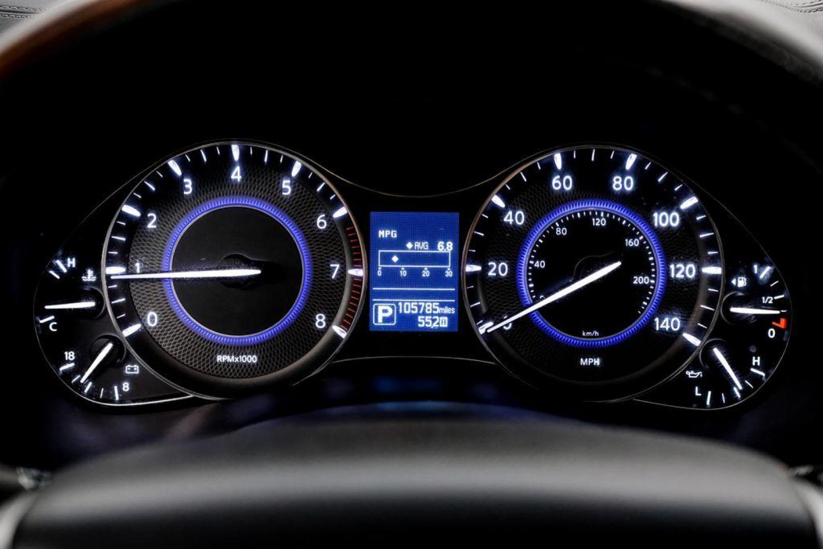 2018 Moonstone /Graphite INFINITI QX80 Base (JN8AZ2NF0J9) with an 5.6L V8 engine, Automatic transmission, located at 15300 Midway Rd., Addison, TX, 75001, (972) 702-0011, 32.958321, -96.838074 - 2018 INFINITI QX80<br><br>Now Available at Midway Auto Group, Addison, Texas<br><br>Bold, luxurious, and built for families who want full-size capability with premium comfort, the 2018 INFINITI QX80 stands at the top of the luxury SUV segment. With powerful V8 performance, a commanding road presence - Photo#18