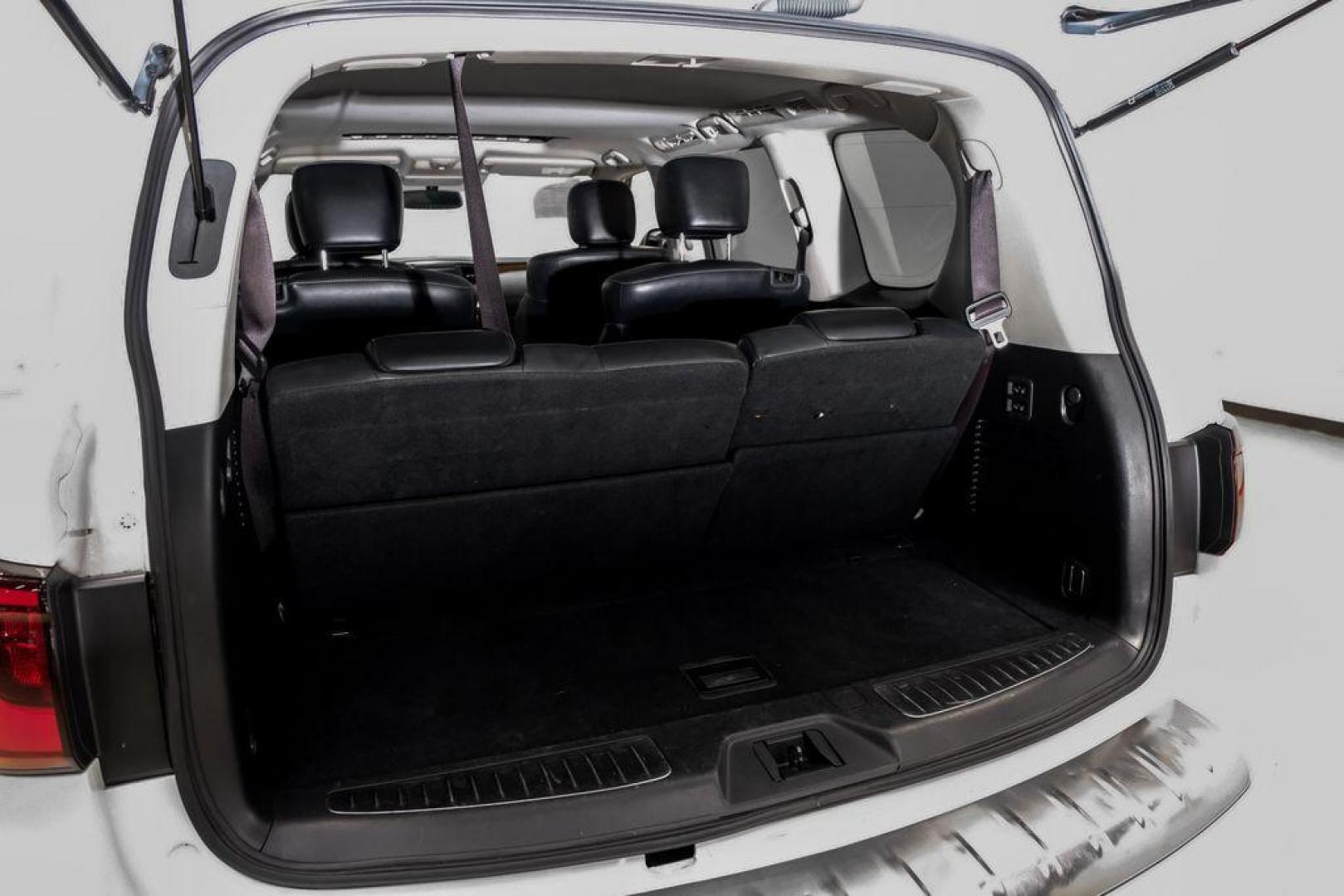 2018 Moonstone /Graphite INFINITI QX80 Base (JN8AZ2NF0J9) with an 5.6L V8 engine, Automatic transmission, located at 15300 Midway Rd., Addison, TX, 75001, (972) 702-0011, 32.958321, -96.838074 - 2018 INFINITI QX80<br><br>Now Available at Midway Auto Group, Addison, Texas<br><br>Bold, luxurious, and built for families who want full-size capability with premium comfort, the 2018 INFINITI QX80 stands at the top of the luxury SUV segment. With powerful V8 performance, a commanding road presence - Photo#48