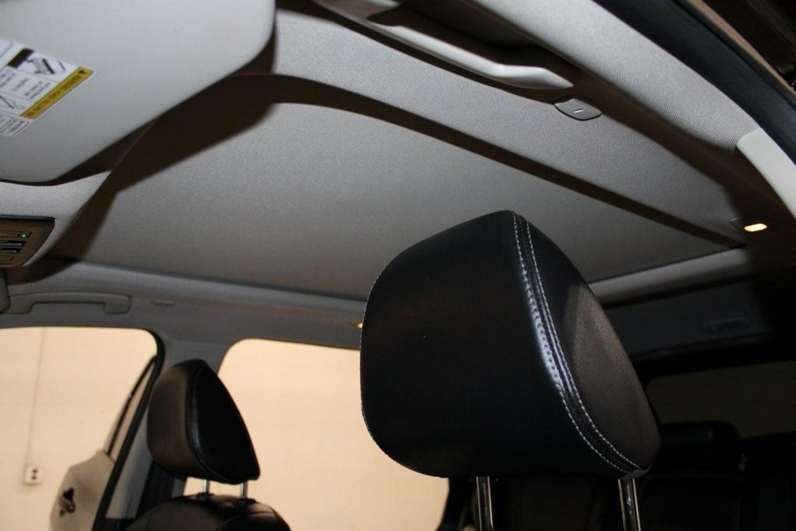 2023 Super Black /Charcoal Nissan Rogue SL (5N1BT3CA6PC) with an 1.5L I3 Turbocharged DOHC 12V LEV3-ULEV50 201hp engine, CVT transmission, located at 15300 Midway Rd., Addison, TX, 75001, (972) 702-0011, 32.958321, -96.838074 - Photo#8