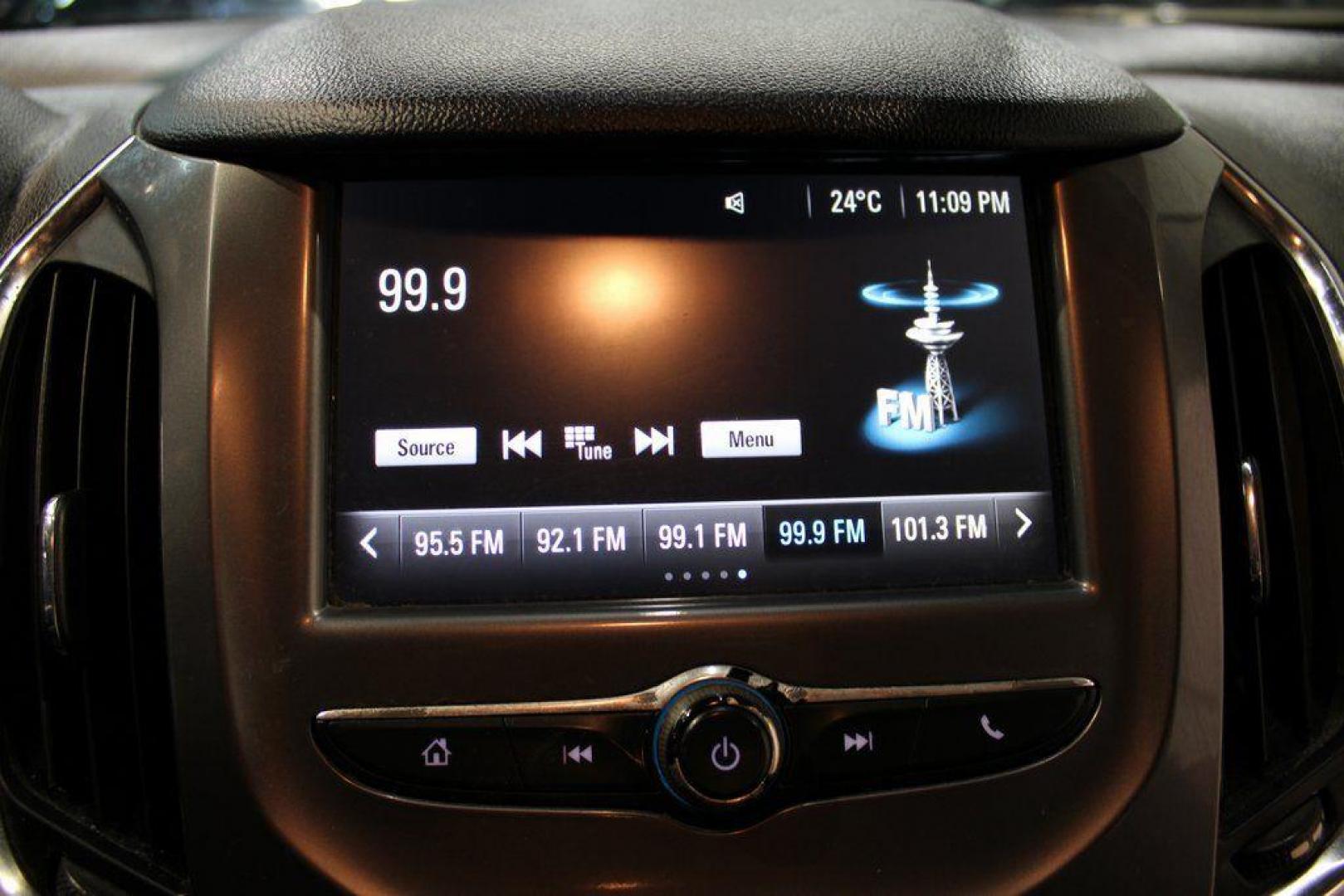 2017 Cajun Red Tintcoat /Black Chevrolet Cruze LT (3G1BE6SM8HS) with an 1.4L 4-Cylinder Turbo DOHC CVVT engine, Automatic transmission, located at 15300 Midway Rd., Addison, TX, 75001, (972) 702-0011, 32.958321, -96.838074 - Photo#13