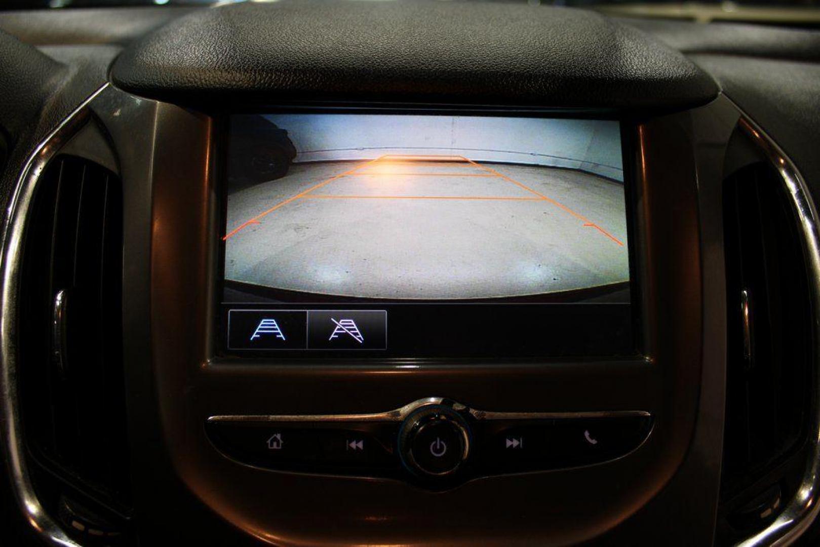 2017 Cajun Red Tintcoat /Black Chevrolet Cruze LT (3G1BE6SM8HS) with an 1.4L 4-Cylinder Turbo DOHC CVVT engine, Automatic transmission, located at 15300 Midway Rd., Addison, TX, 75001, (972) 702-0011, 32.958321, -96.838074 - Photo#14