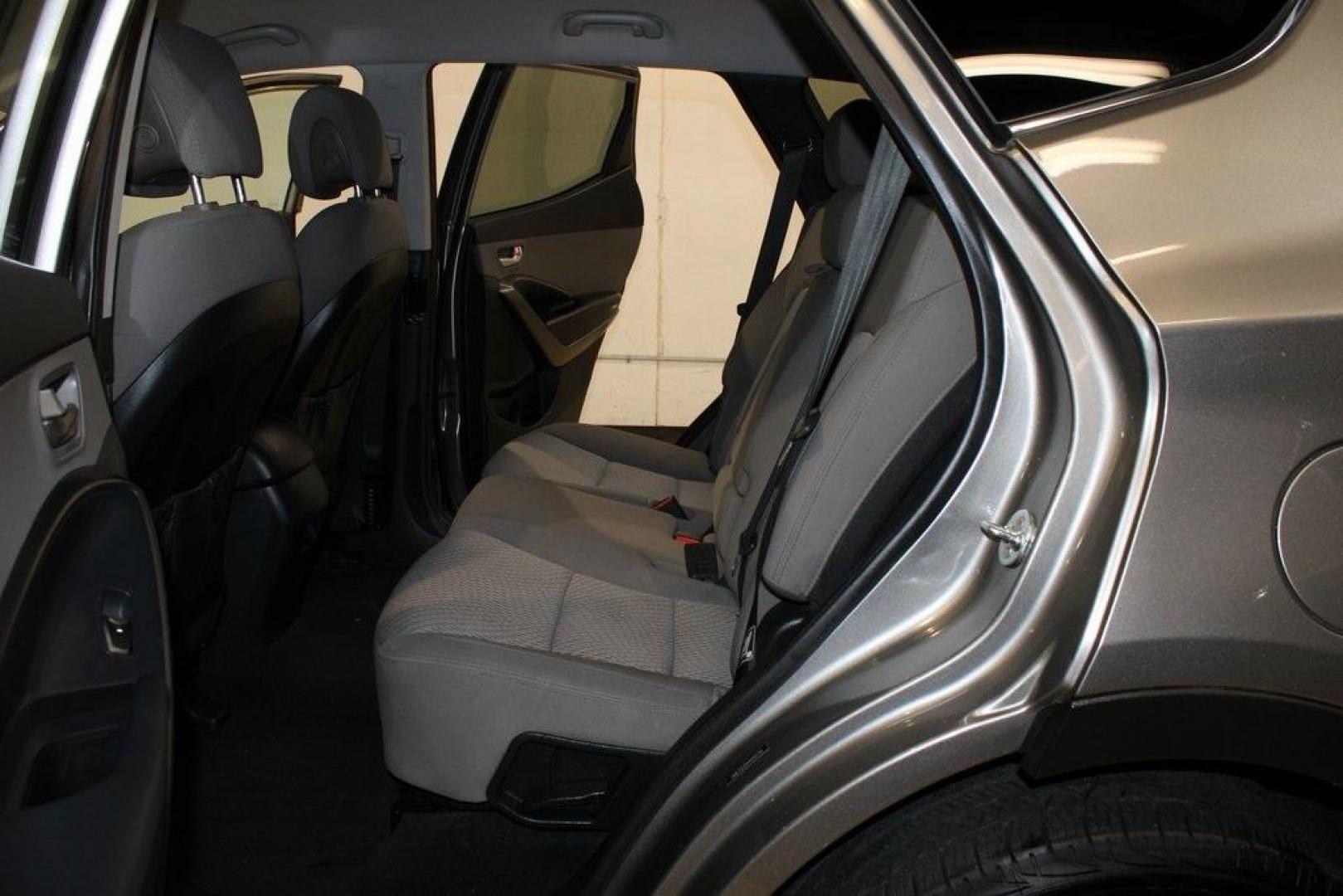 2017 Mineral Gray /Gray Hyundai Santa Fe Sport 2.4 Base (5NMZTDLB0HH) with an 2.4L I4 DGI DOHC 16V engine, Automatic transmission, located at 15300 Midway Rd., Addison, TX, 75001, (972) 702-0011, 32.958321, -96.838074 - Photo#14