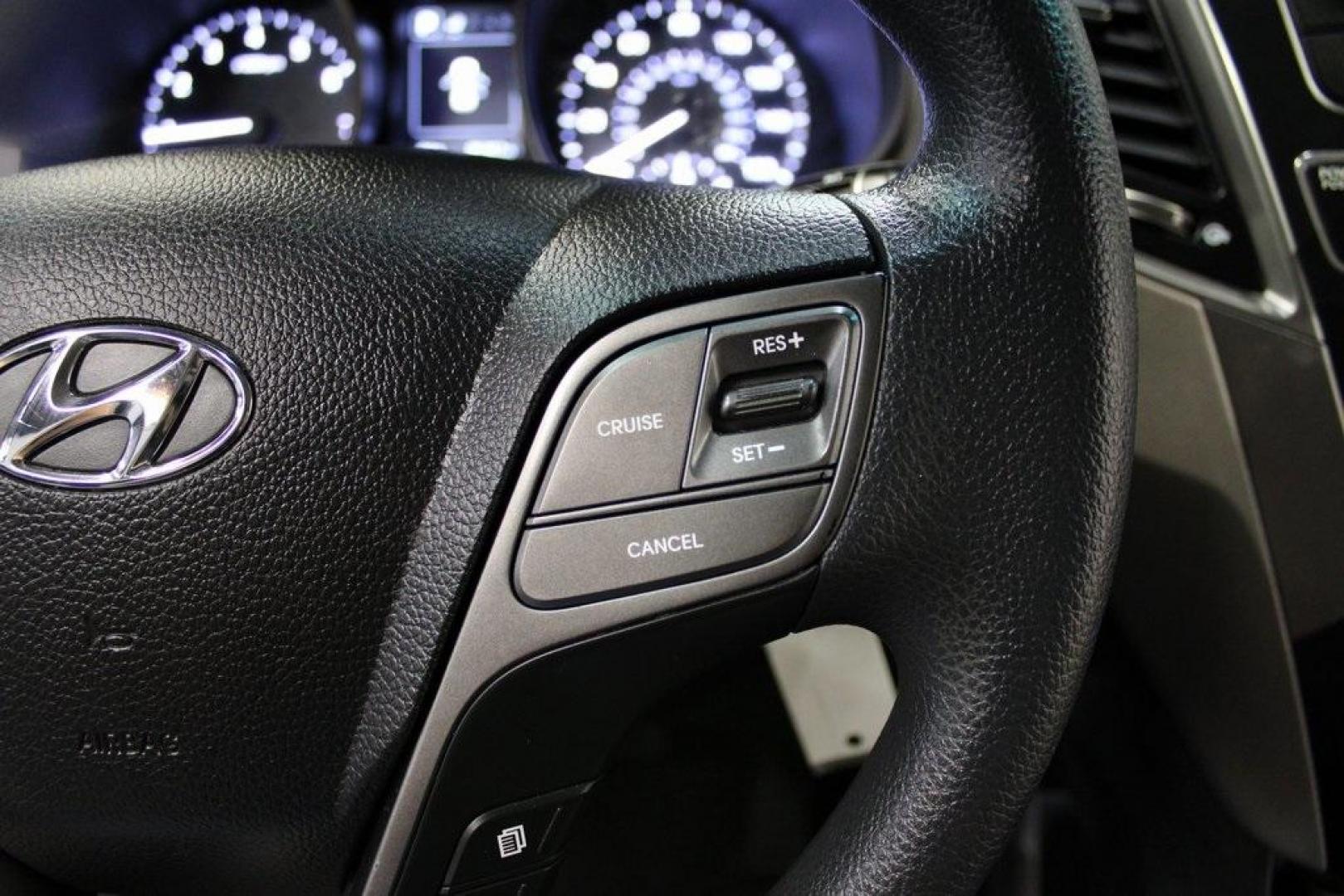 2017 Mineral Gray /Gray Hyundai Santa Fe Sport 2.4 Base (5NMZTDLB0HH) with an 2.4L I4 DGI DOHC 16V engine, Automatic transmission, located at 15300 Midway Rd., Addison, TX, 75001, (972) 702-0011, 32.958321, -96.838074 - Photo#20