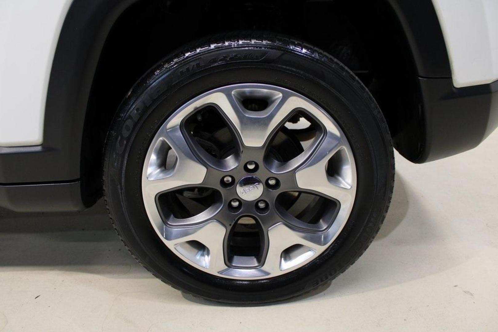 2021 White Clearcoat /Black Jeep Compass Limited (3C4NJDCB3MT) with an 2.4L I4 engine, Automatic transmission, located at 15300 Midway Rd., Addison, TX, 75001, (972) 702-0011, 32.958321, -96.838074 - Photo#8