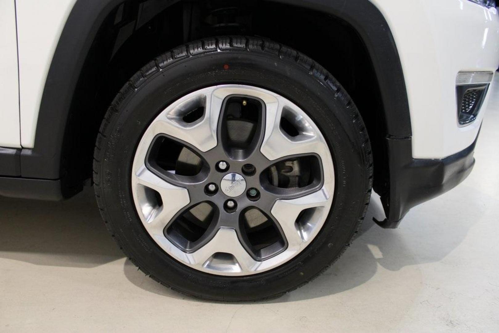 2021 White Clearcoat /Black Jeep Compass Limited (3C4NJDCB3MT) with an 2.4L I4 engine, Automatic transmission, located at 15300 Midway Rd., Addison, TX, 75001, (972) 702-0011, 32.958321, -96.838074 - Photo#10