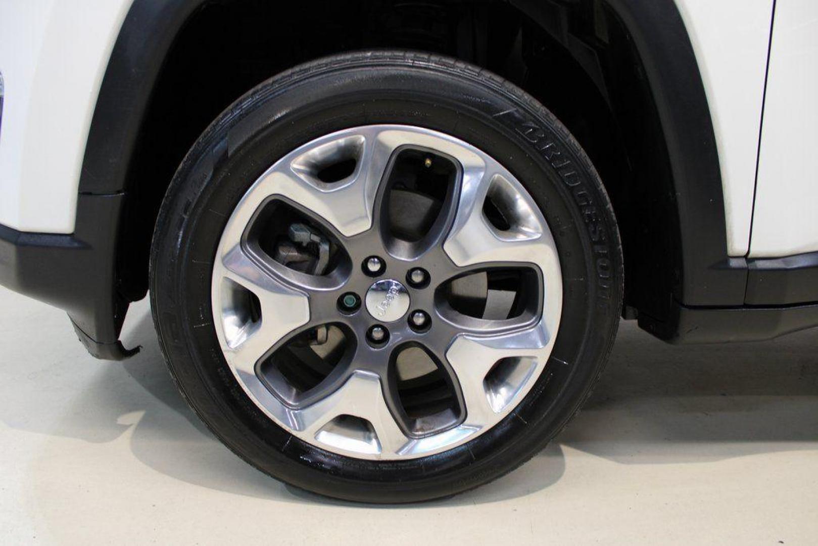 2021 White Clearcoat /Black Jeep Compass Limited (3C4NJDCB3MT) with an 2.4L I4 engine, Automatic transmission, located at 15300 Midway Rd., Addison, TX, 75001, (972) 702-0011, 32.958321, -96.838074 - 2021 Jeep Compass Limited 4x4<br><br>Now Available at Midway Auto Group Addison, Texas<br><br>Premium design, advanced technology, and true Jeep capability come together in the 2021 Jeep Compass Limited 4x4. As the top luxury trim in the Compass lineup, the Limited delivers upgraded materials, refi - Photo#7