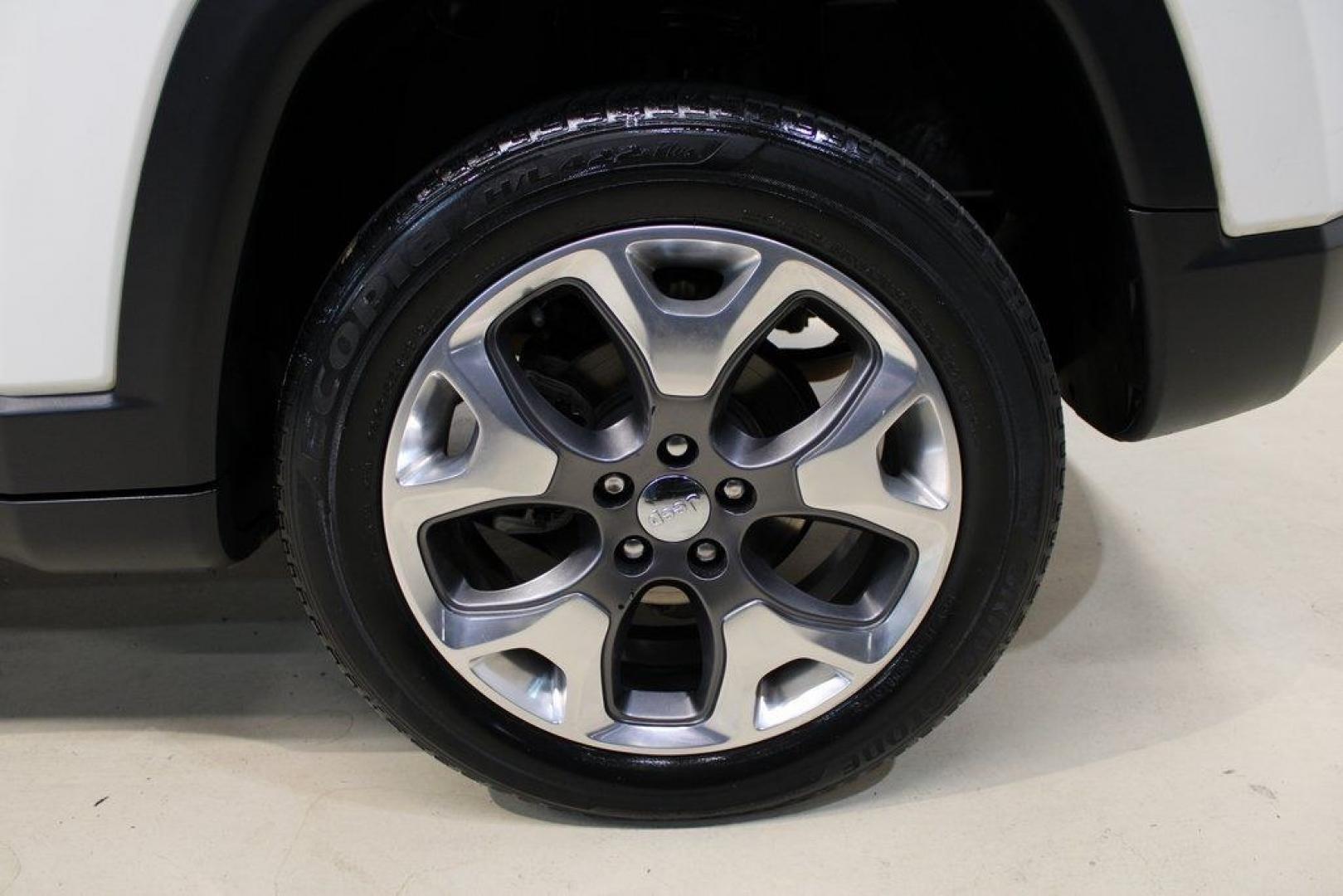 2021 White Clearcoat /Black Jeep Compass Limited (3C4NJDCB3MT) with an 2.4L I4 engine, Automatic transmission, located at 15300 Midway Rd., Addison, TX, 75001, (972) 702-0011, 32.958321, -96.838074 - 2021 Jeep Compass Limited 4x4<br><br>Now Available at Midway Auto Group Addison, Texas<br><br>Premium design, advanced technology, and true Jeep capability come together in the 2021 Jeep Compass Limited 4x4. As the top luxury trim in the Compass lineup, the Limited delivers upgraded materials, refi- Photo#8