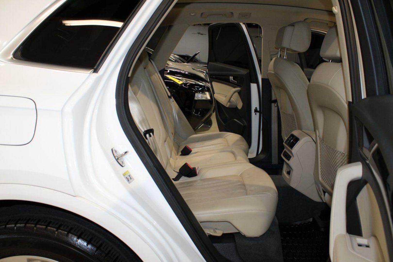 2019 Ibis White /Beige Audi Q5 2.0T Premium Plus (WA1BNAFY5K2) with an 2.0L TFSI engine, Automatic transmission, located at 15300 Midway Rd., Addison, TX, 75001, (972) 702-0011, 32.958321, -96.838074 - 2019 Audi Q5 2.0T Premium Plus Quattro<br><br>Now Available at Midway Auto Group Addison, Texas<br><br>Refined, capable, and unmistakably Audithe 2019 Audi Q5 Premium Plus Quattro delivers luxury-level comfort, confident all-wheel drive performance, and advanced safety tech. With a beautifully craf - Photo#14