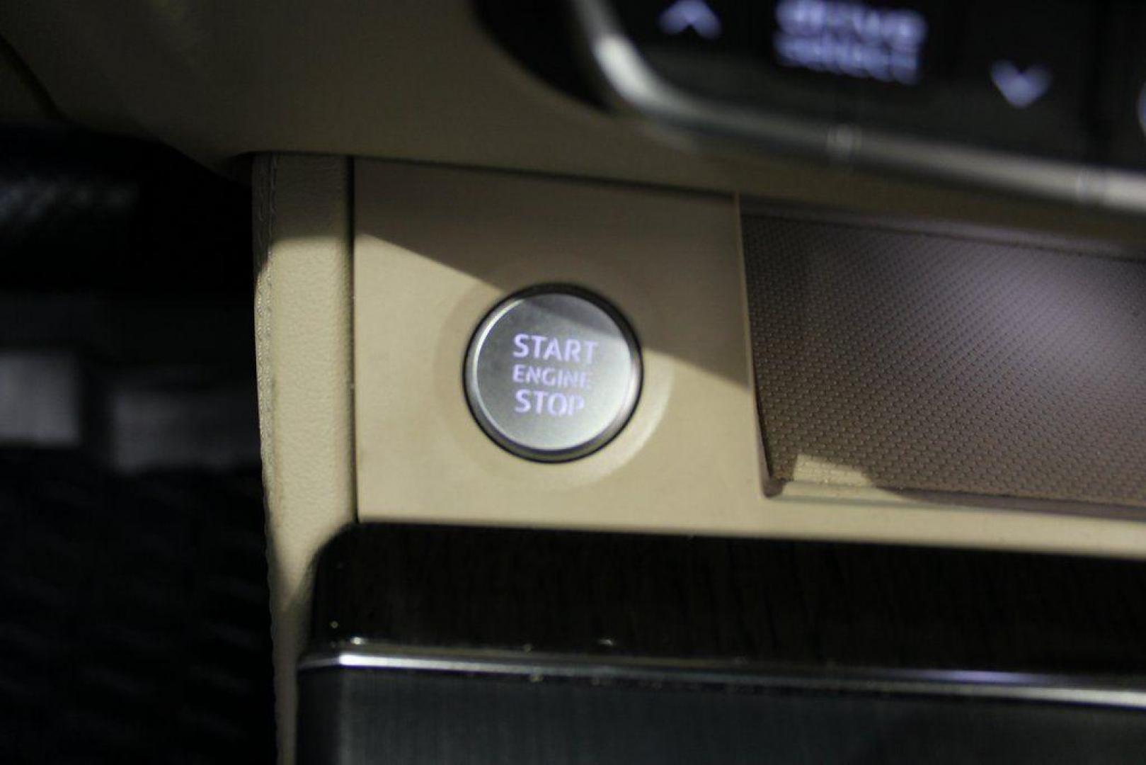 2019 Ibis White /Beige Audi Q5 2.0T Premium Plus (WA1BNAFY5K2) with an 2.0L TFSI engine, Automatic transmission, located at 15300 Midway Rd., Addison, TX, 75001, (972) 702-0011, 32.958321, -96.838074 - 2019 Audi Q5 2.0T Premium Plus Quattro<br><br>Now Available at Midway Auto Group Addison, Texas<br><br>Refined, capable, and unmistakably Audithe 2019 Audi Q5 Premium Plus Quattro delivers luxury-level comfort, confident all-wheel drive performance, and advanced safety tech. With a beautifully craf - Photo#23