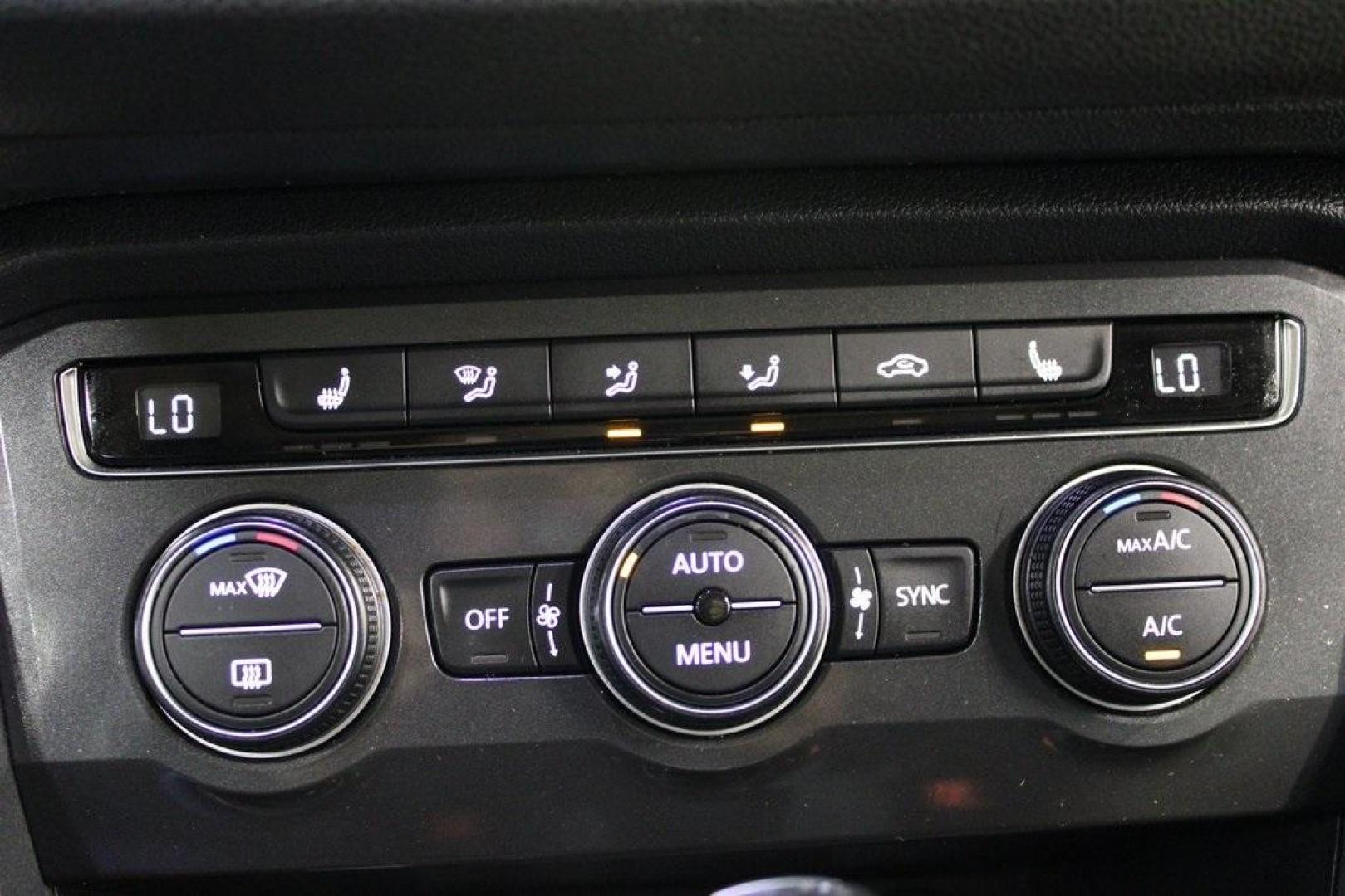 2018 Platinum Gray Metallic /Titan Black Volkswagen Tiguan 2.0T SEL (3VV2B7AX3JM) with an 2.0L TSI DOHC engine, Automatic transmission, located at 15300 Midway Rd., Addison, TX, 75001, (972) 702-0011, 32.958321, -96.838074 - 2018 Volkswagen Tiguan SEL 4MOTION<br><br>Now Available at Midway Auto Group Addison, Texas<br><br>Spacious, capable, and engineered for everyday versatilitythe 2018 Volkswagen Tiguan S 4MOTION offers three-row flexibility, a smooth turbocharged drive, and the confidence of VWs advanced all-wheel-d - Photo#24