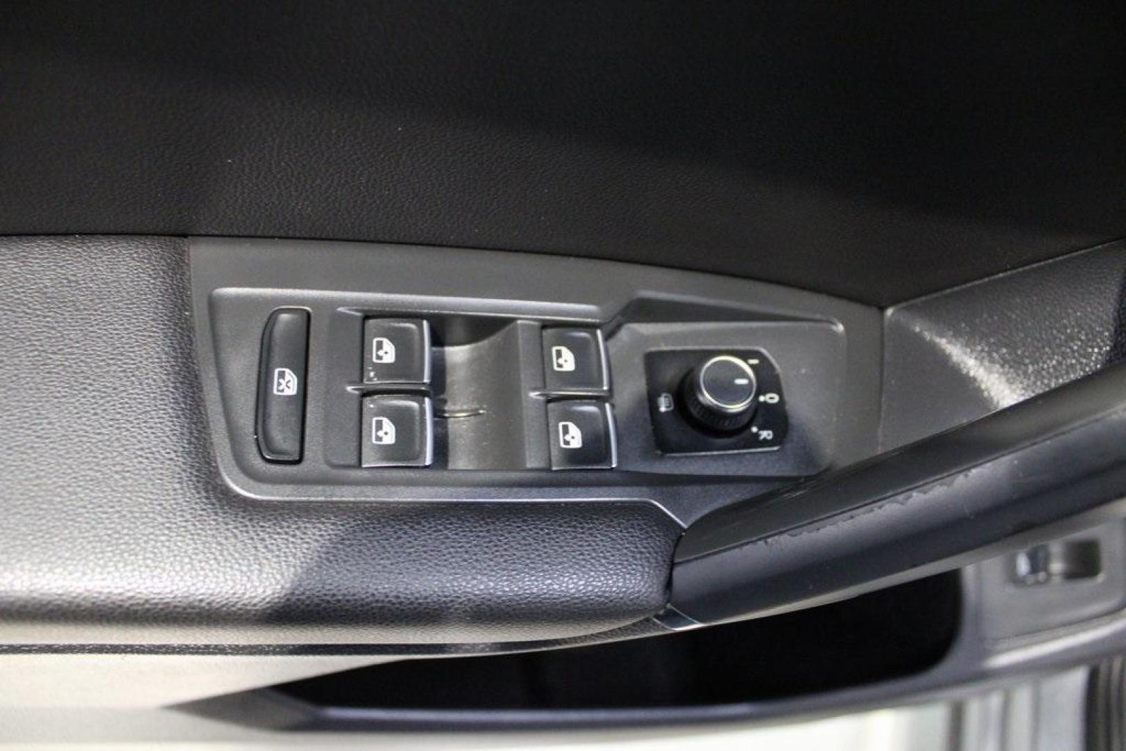 2018 Platinum Gray Metallic /Titan Black Volkswagen Tiguan 2.0T SEL (3VV2B7AX3JM) with an 2.0L TSI DOHC engine, Automatic transmission, located at 15300 Midway Rd., Addison, TX, 75001, (972) 702-0011, 32.958321, -96.838074 - 2018 Volkswagen Tiguan SEL 4MOTION<br><br>Now Available at Midway Auto Group Addison, Texas<br><br>Spacious, capable, and engineered for everyday versatilitythe 2018 Volkswagen Tiguan S 4MOTION offers three-row flexibility, a smooth turbocharged drive, and the confidence of VWs advanced all-wheel-d - Photo#27