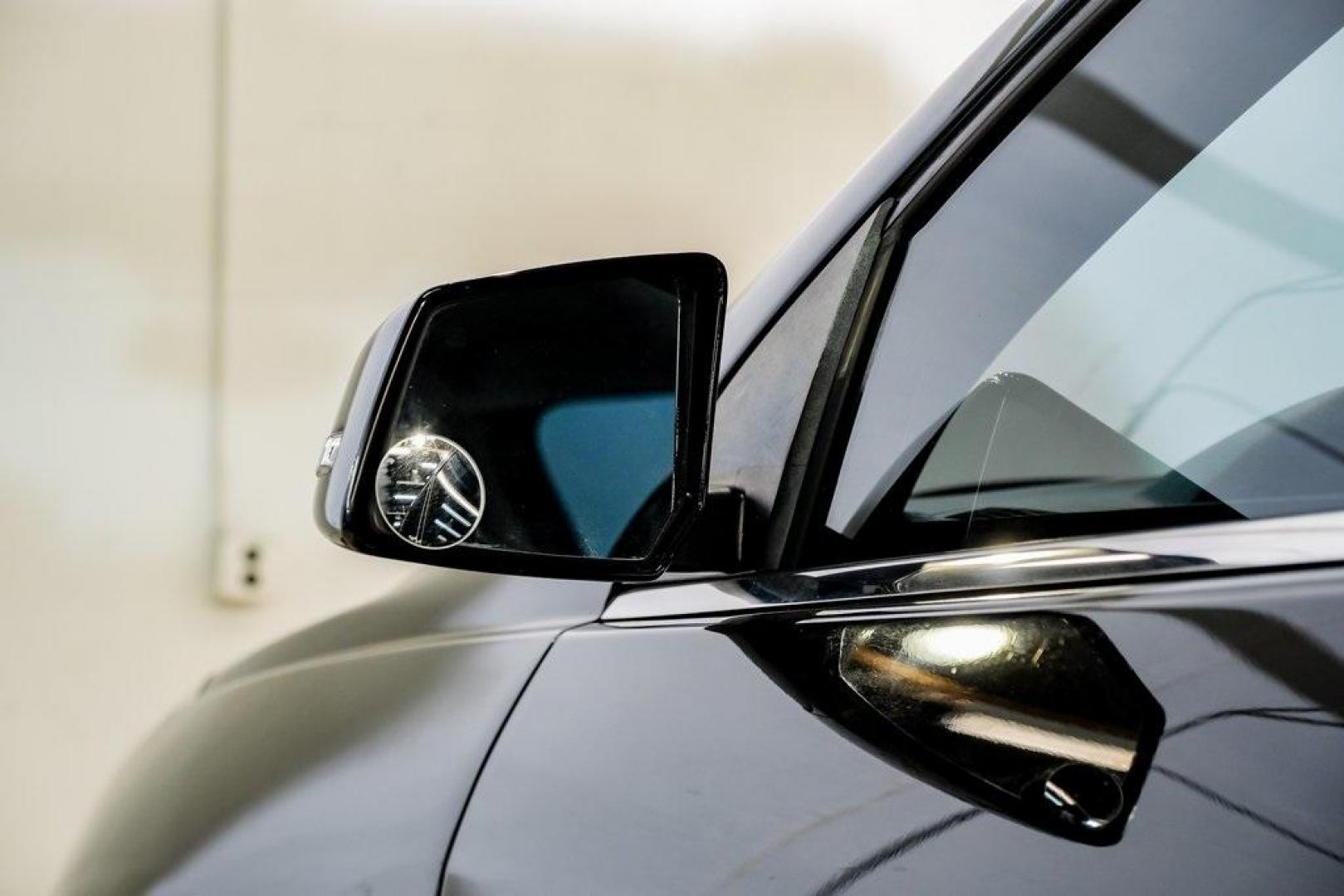 2017 Mosaic Black Metallic /Ebony/Saddle Up Chevrolet Traverse LT (1GNKRGKD3HJ) with an 3.6L V6 SIDI engine, Automatic transmission, located at 15300 Midway Rd., Addison, TX, 75001, (972) 702-0011, 32.958321, -96.838074 - Photo#43