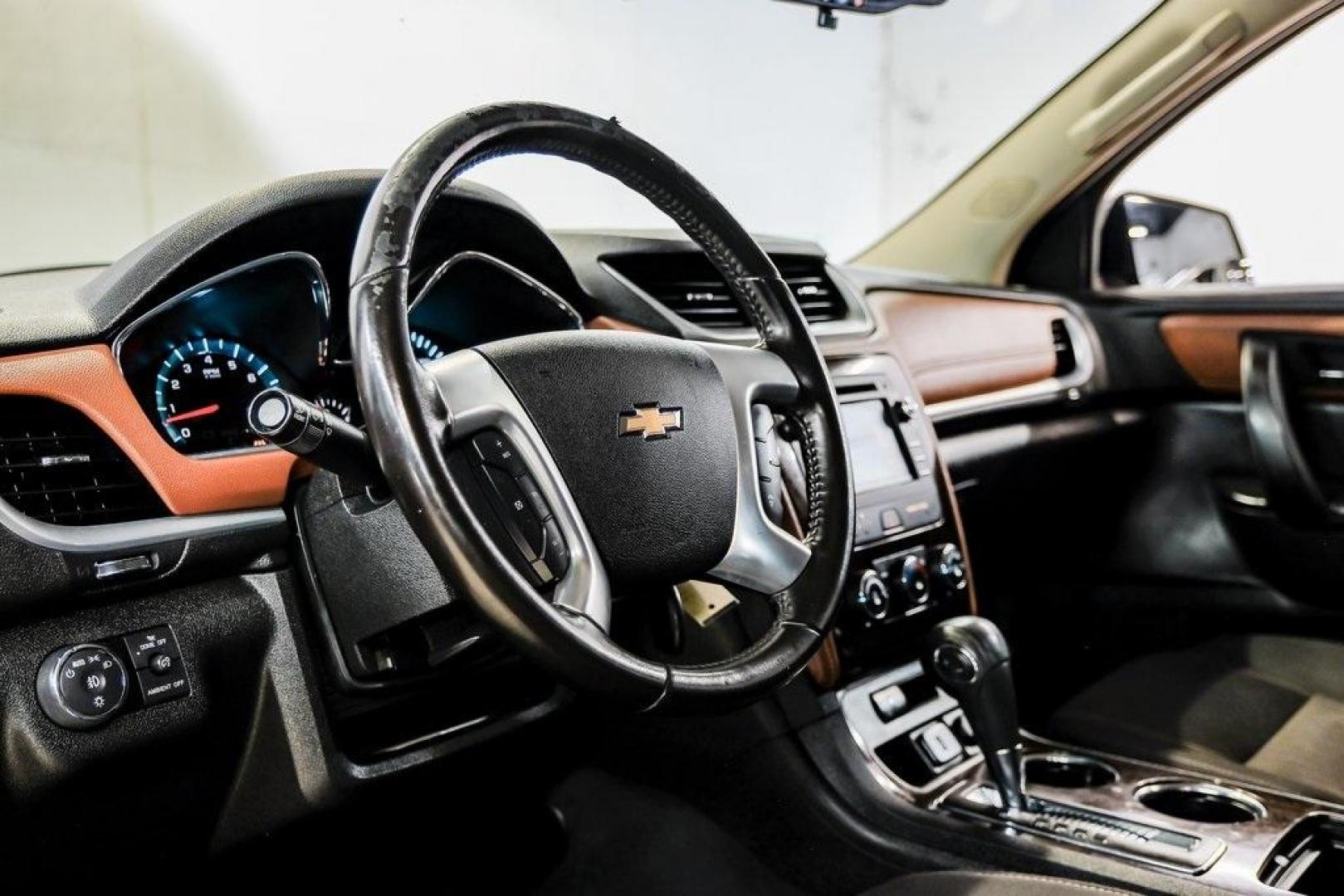 2017 Mosaic Black Metallic /Ebony/Saddle Up Chevrolet Traverse LT (1GNKRGKD3HJ) with an 3.6L V6 SIDI engine, Automatic transmission, located at 15300 Midway Rd., Addison, TX, 75001, (972) 702-0011, 32.958321, -96.838074 - Photo#20