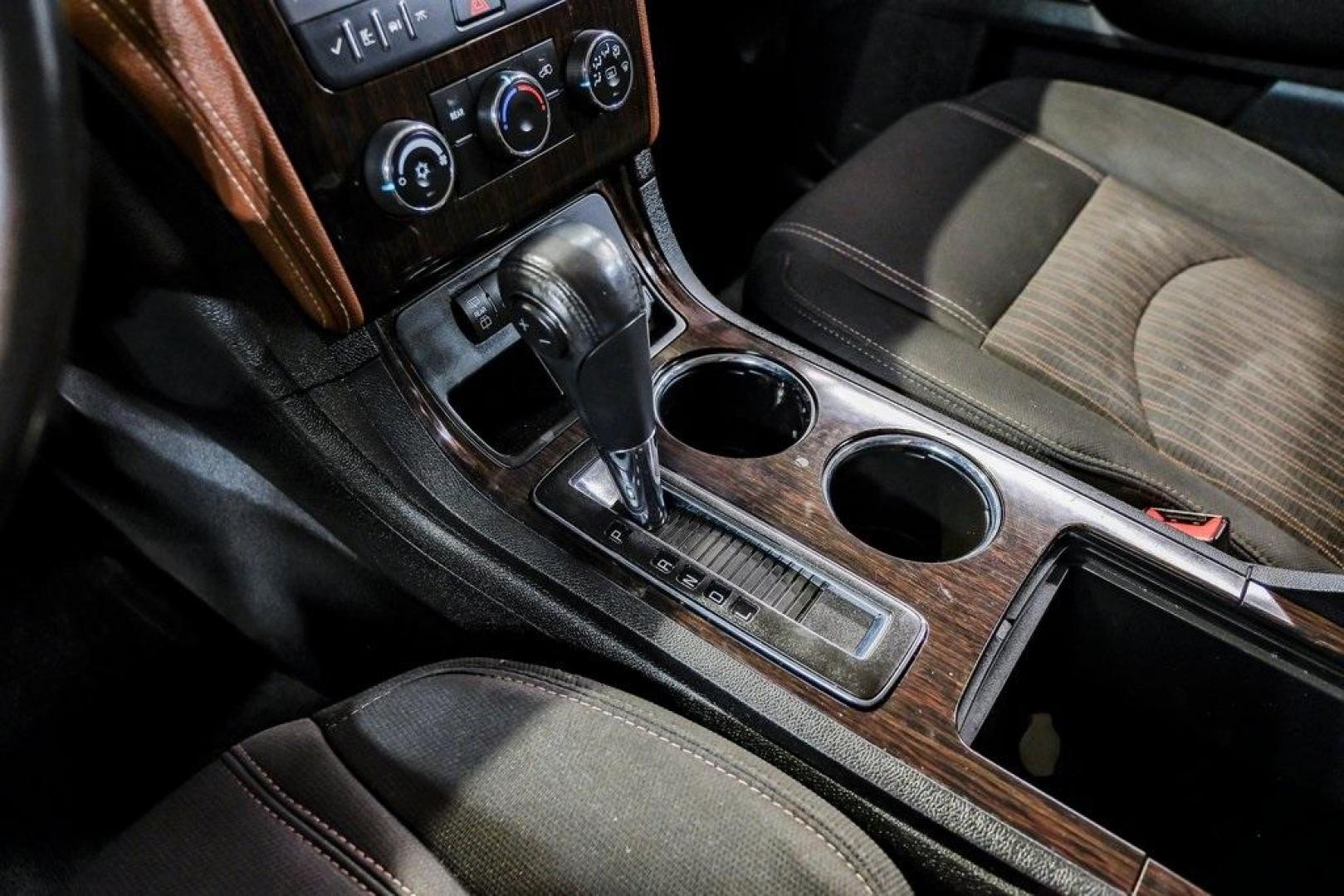 2017 Mosaic Black Metallic /Ebony/Saddle Up Chevrolet Traverse LT (1GNKRGKD3HJ) with an 3.6L V6 SIDI engine, Automatic transmission, located at 15300 Midway Rd., Addison, TX, 75001, (972) 702-0011, 32.958321, -96.838074 - Photo#27