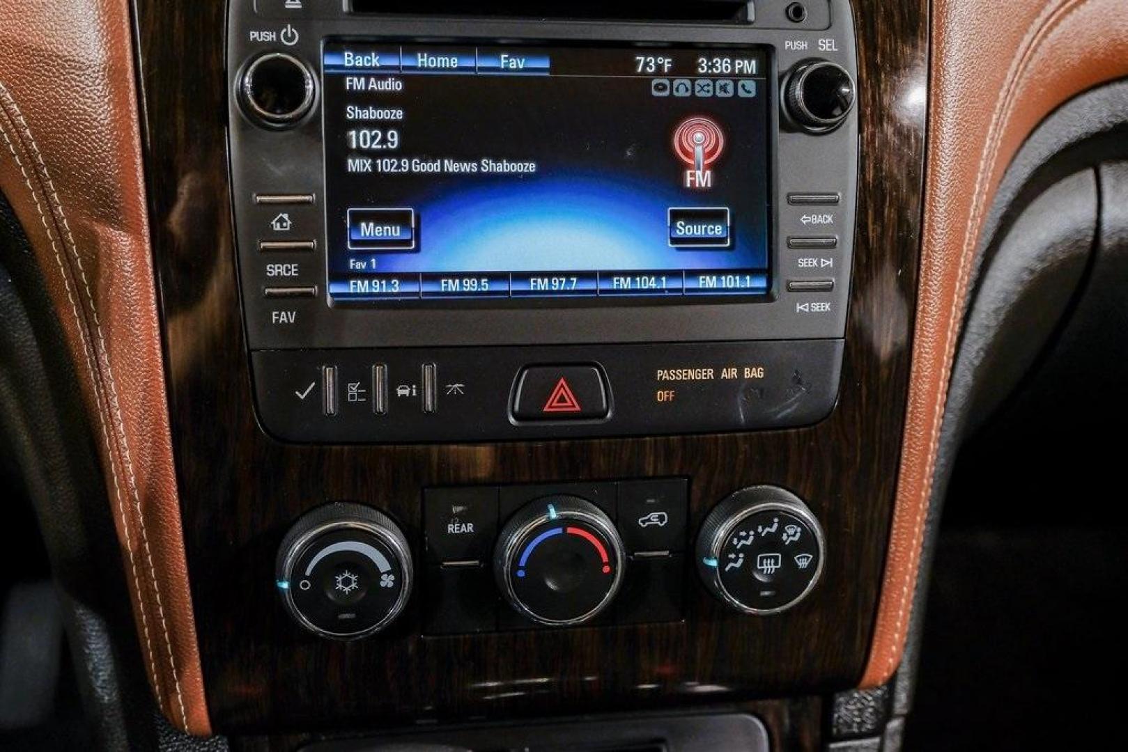 2017 Mosaic Black Metallic /Ebony/Saddle Up Chevrolet Traverse LT (1GNKRGKD3HJ) with an 3.6L V6 SIDI engine, Automatic transmission, located at 15300 Midway Rd., Addison, TX, 75001, (972) 702-0011, 32.958321, -96.838074 - Photo#28