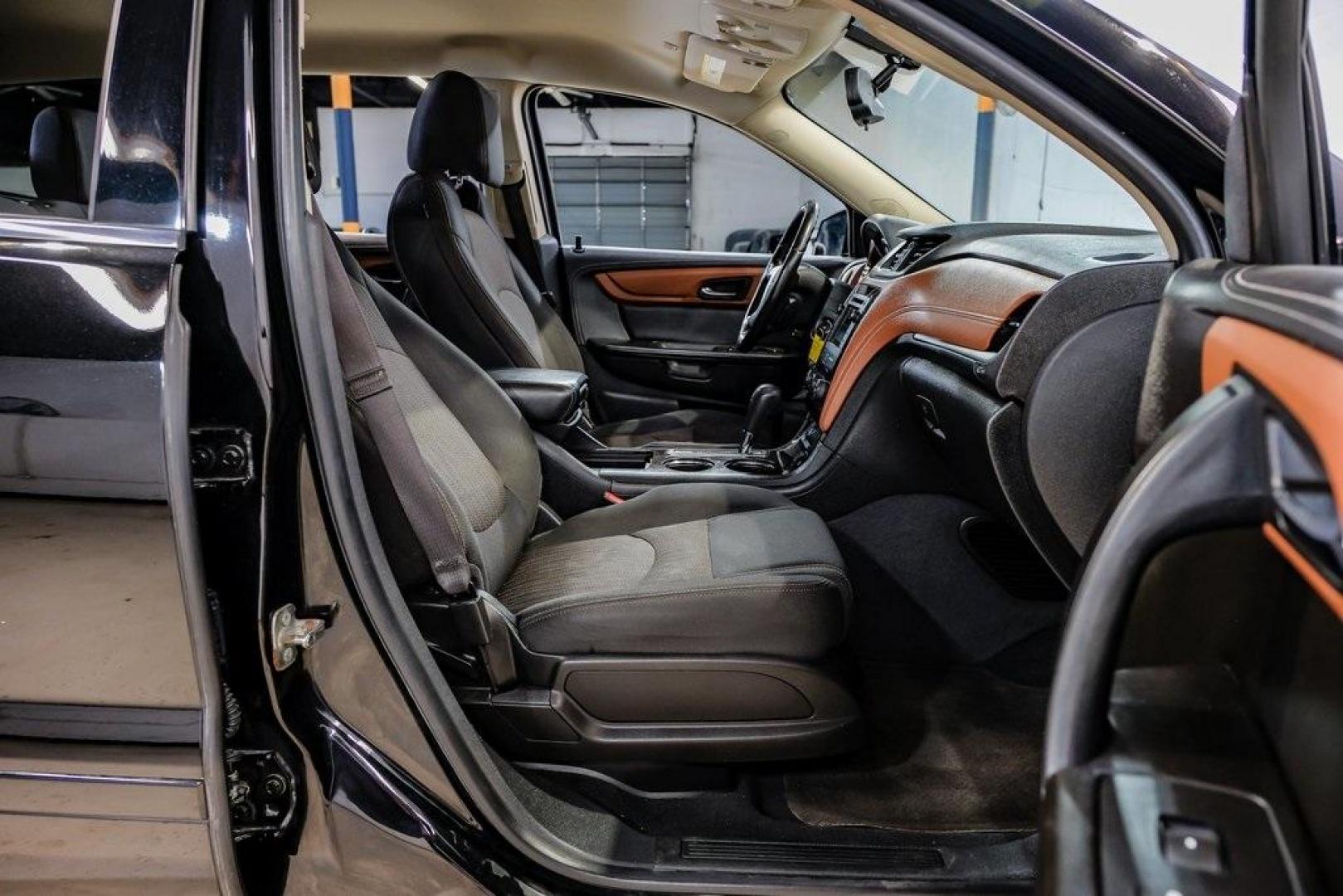 2017 Mosaic Black Metallic /Ebony/Saddle Up Chevrolet Traverse LT (1GNKRGKD3HJ) with an 3.6L V6 SIDI engine, Automatic transmission, located at 15300 Midway Rd., Addison, TX, 75001, (972) 702-0011, 32.958321, -96.838074 - Photo#35