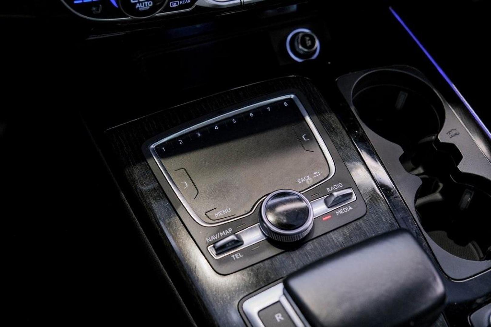 2018 Gray Metallic /Black Audi Q7 3.0T Prestige (WA1VAAF79JD) with an 3.0L TFSI V6 DOHC engine, Automatic transmission, located at 15300 Midway Rd., Addison, TX, 75001, (972) 702-0011, 32.958321, -96.838074 - Photo#37