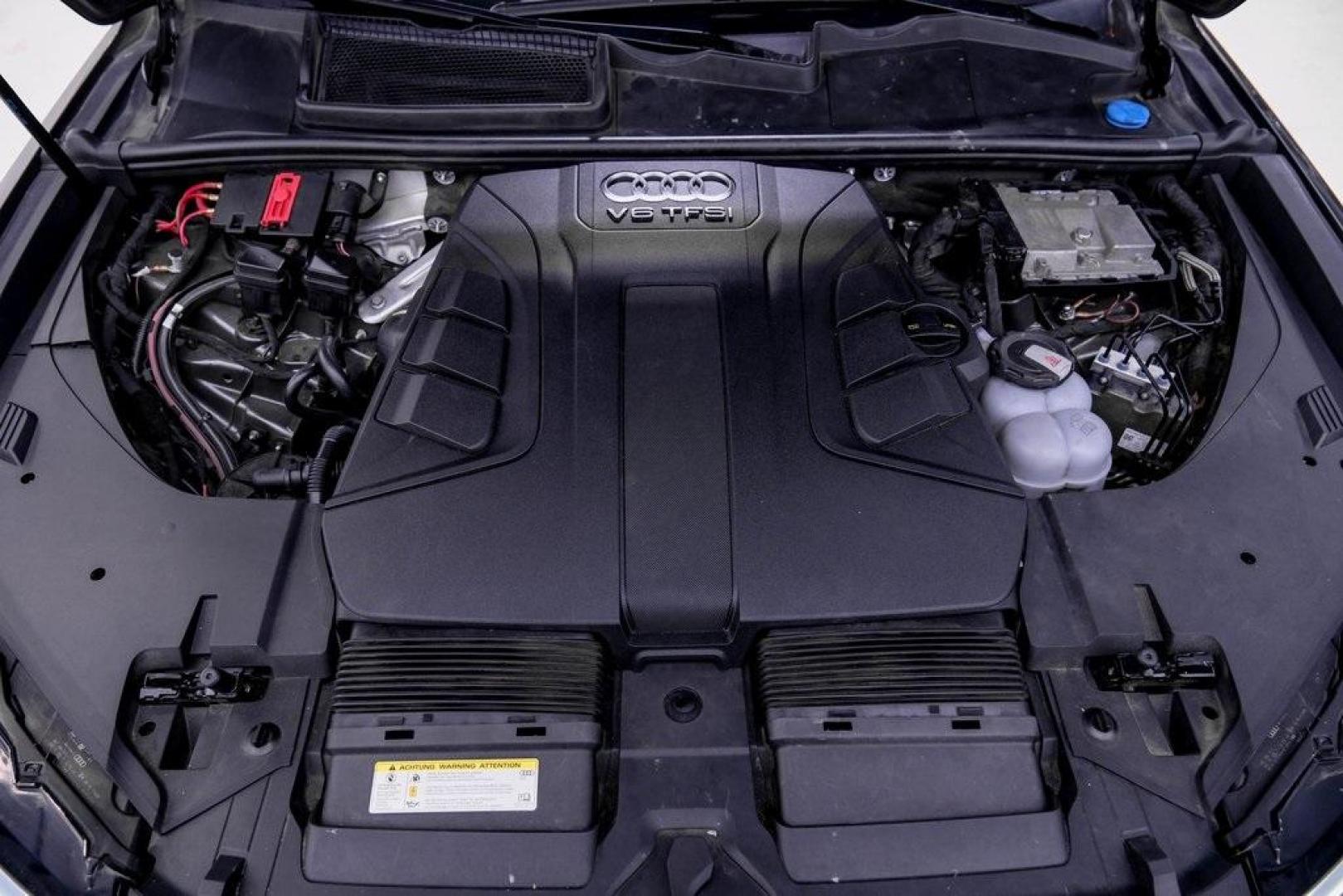 2018 Gray Metallic /Black Audi Q7 3.0T Prestige (WA1VAAF79JD) with an 3.0L TFSI V6 DOHC engine, Automatic transmission, located at 15300 Midway Rd., Addison, TX, 75001, (972) 702-0011, 32.958321, -96.838074 - Photo#68