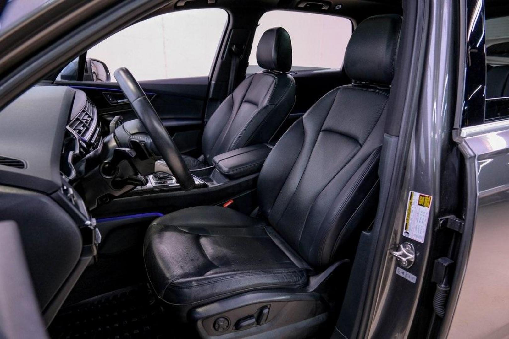 2018 Gray Metallic /Black Audi Q7 3.0T Prestige (WA1VAAF79JD) with an 3.0L TFSI V6 DOHC engine, Automatic transmission, located at 15300 Midway Rd., Addison, TX, 75001, (972) 702-0011, 32.958321, -96.838074 - Photo#4
