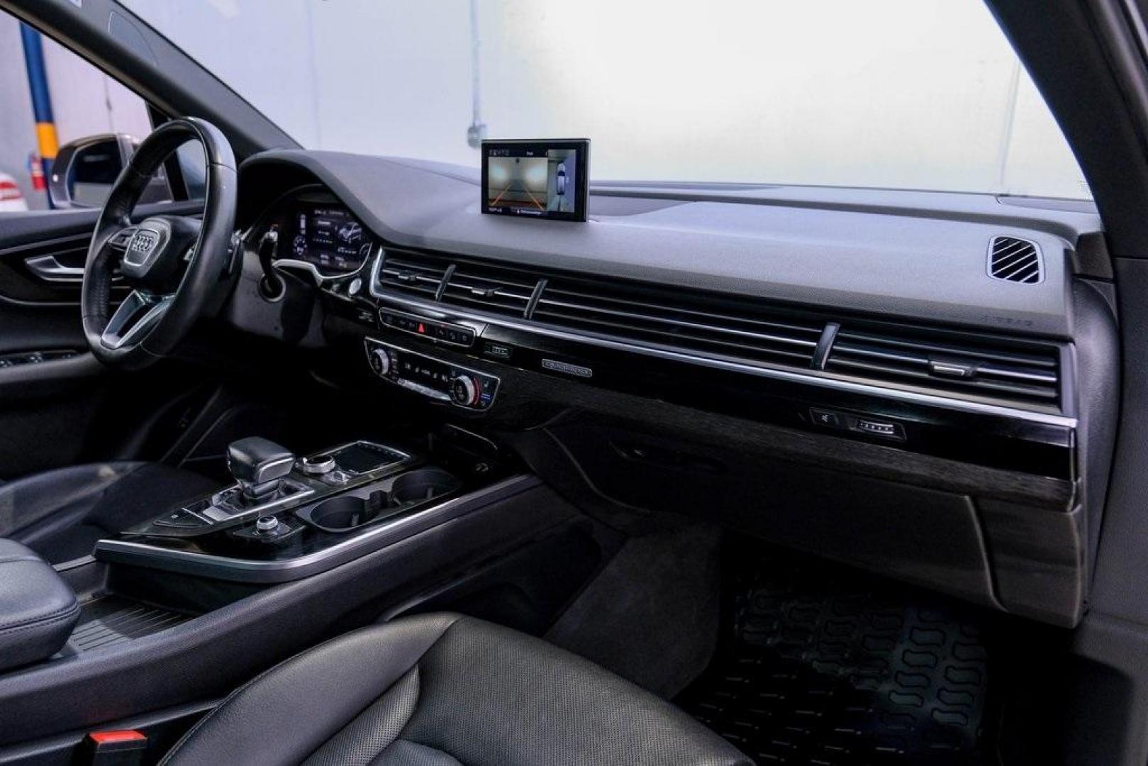 2018 Gray Metallic /Black Audi Q7 3.0T Prestige (WA1VAAF79JD) with an 3.0L TFSI V6 DOHC engine, Automatic transmission, located at 15300 Midway Rd., Addison, TX, 75001, (972) 702-0011, 32.958321, -96.838074 - Photo#18