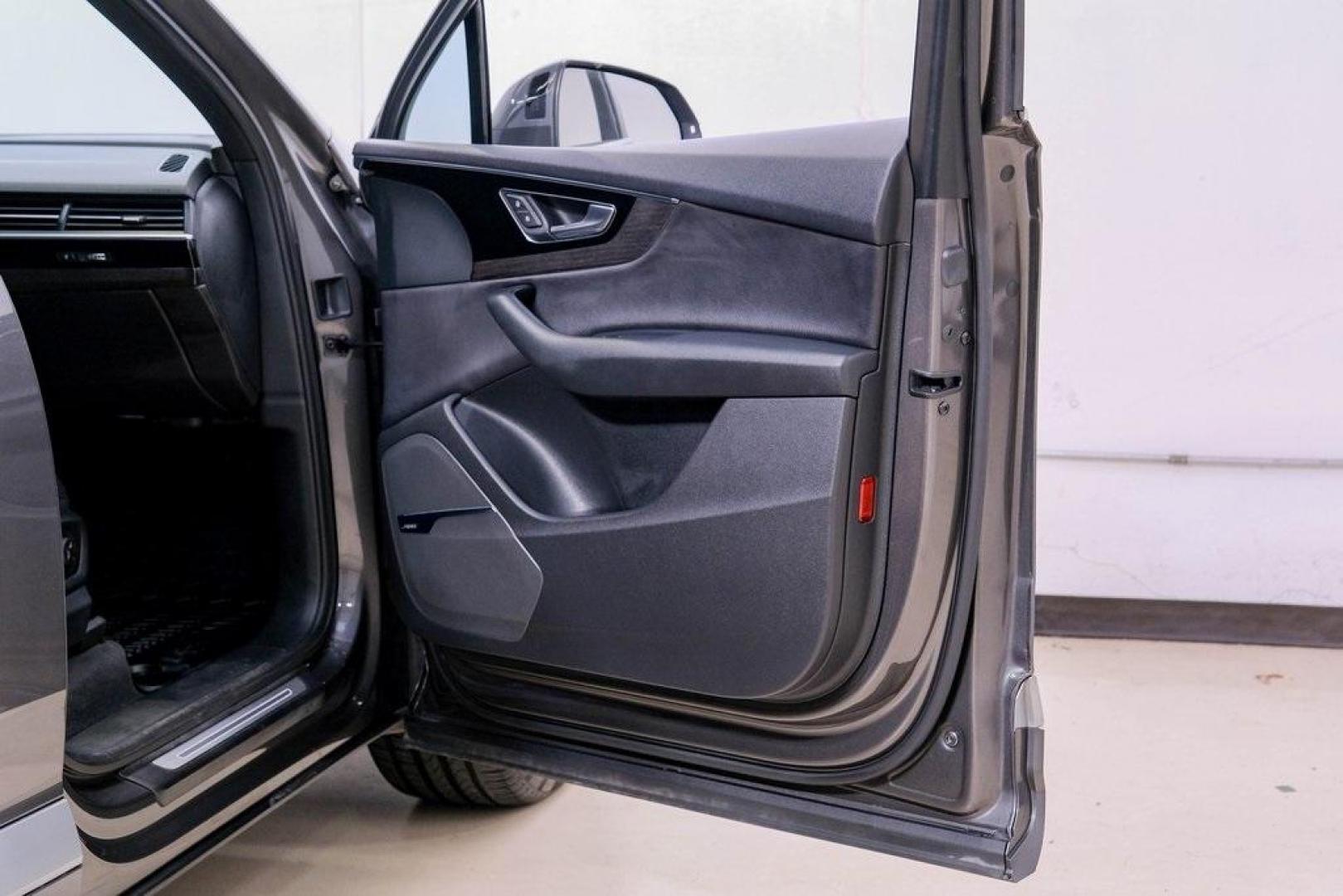 2018 Gray Metallic /Black Audi Q7 3.0T Prestige (WA1VAAF79JD) with an 3.0L TFSI V6 DOHC engine, Automatic transmission, located at 15300 Midway Rd., Addison, TX, 75001, (972) 702-0011, 32.958321, -96.838074 - Photo#54