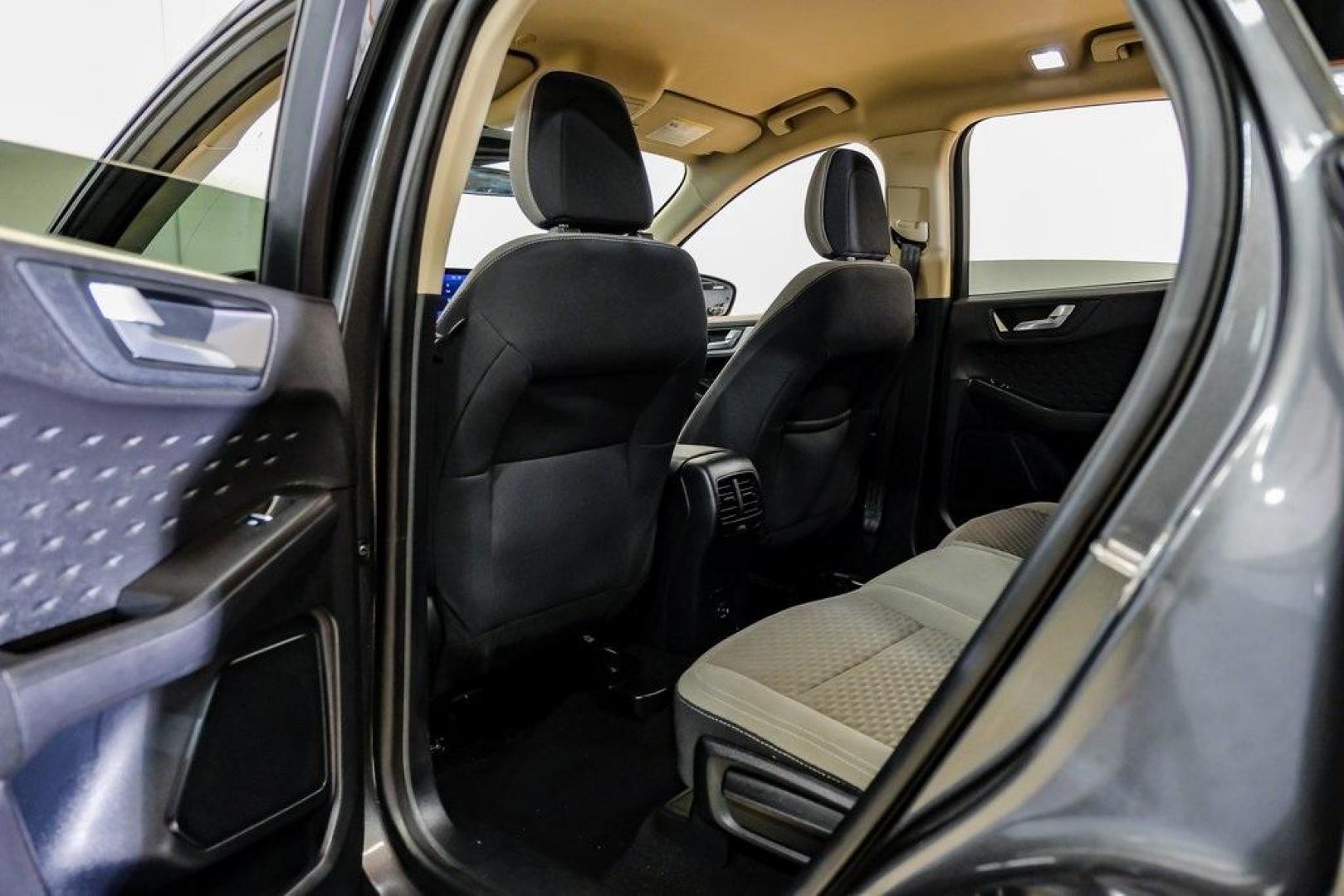 2020 Magnetic /Ebony Ford Escape SE (1FMCU0G64LU) with an 1.5L EcoBoost engine, Automatic transmission, located at 15300 Midway Rd., Addison, TX, 75001, (972) 702-0011, 32.958321, -96.838074 - Photo#44