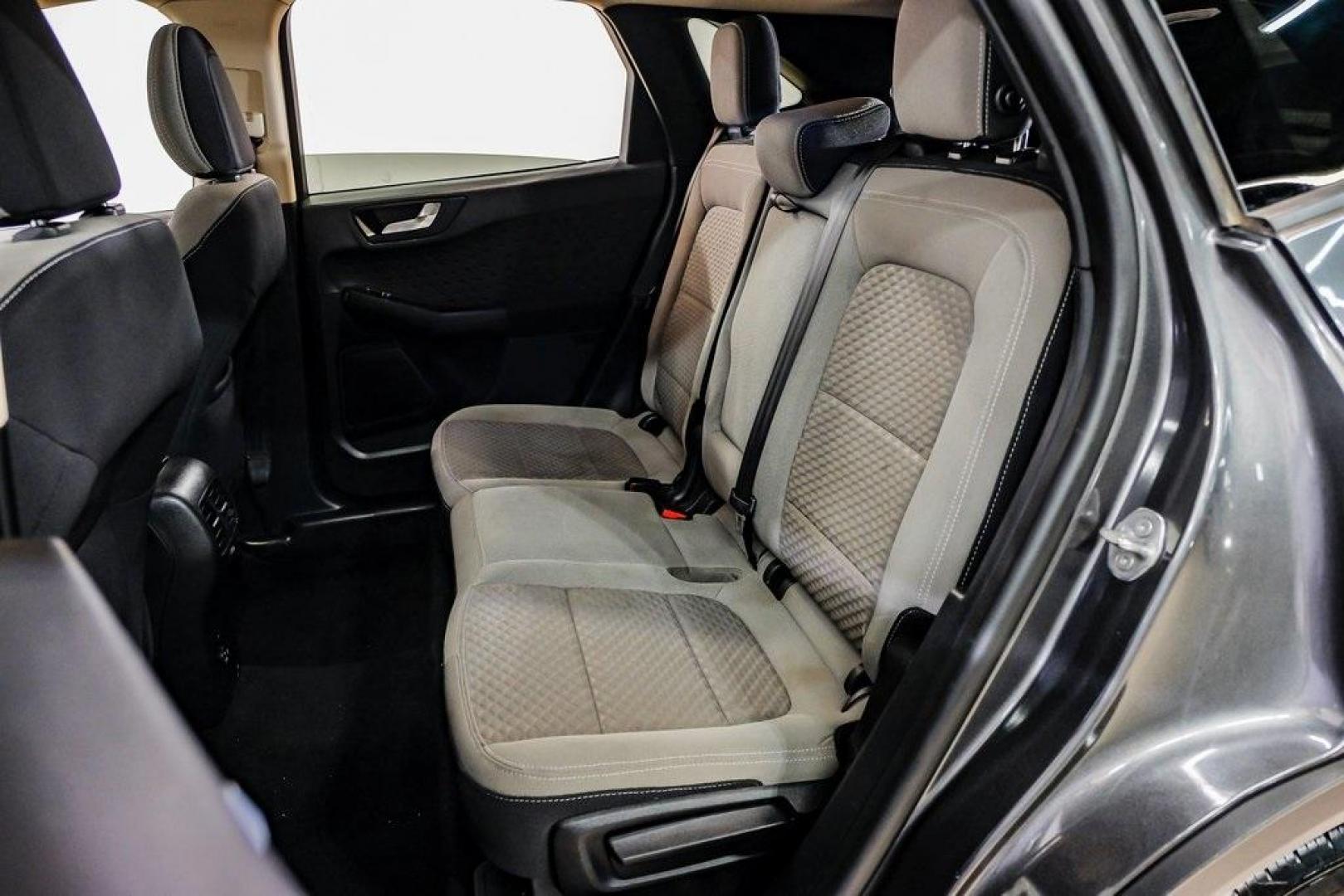 2020 Magnetic /Ebony Ford Escape SE (1FMCU0G64LU) with an 1.5L EcoBoost engine, Automatic transmission, located at 15300 Midway Rd., Addison, TX, 75001, (972) 702-0011, 32.958321, -96.838074 - Photo#45