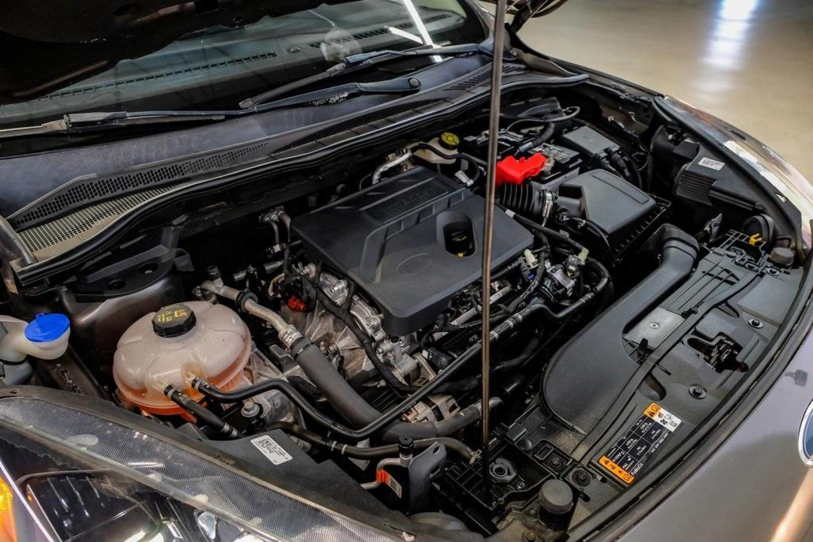2020 Magnetic /Ebony Ford Escape SE (1FMCU0G64LU) with an 1.5L EcoBoost engine, Automatic transmission, located at 15300 Midway Rd., Addison, TX, 75001, (972) 702-0011, 32.958321, -96.838074 - Photo#57